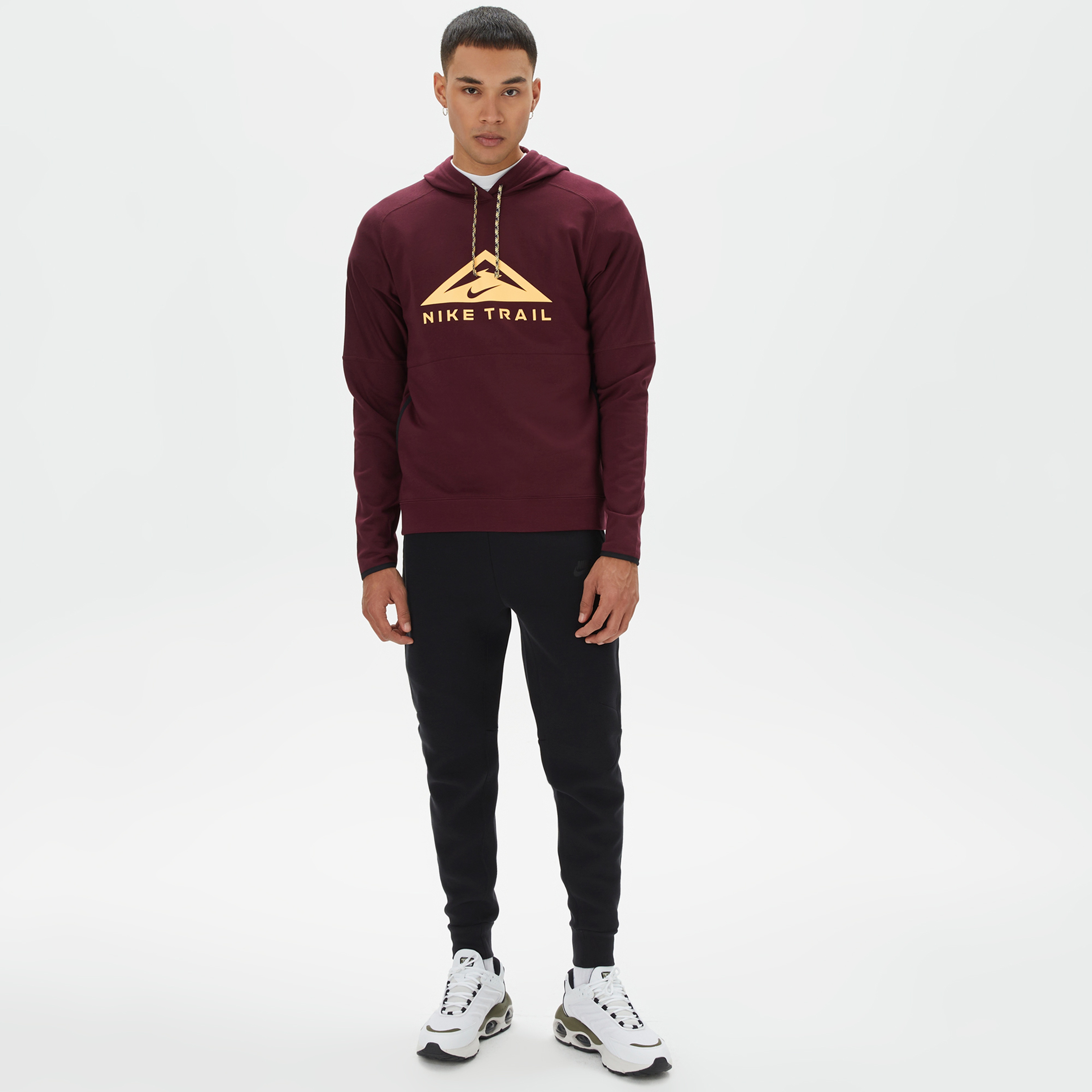 Nike Dri-FIT Trail Magic Hour Hoodie Erkek Bordo Sweatshirt