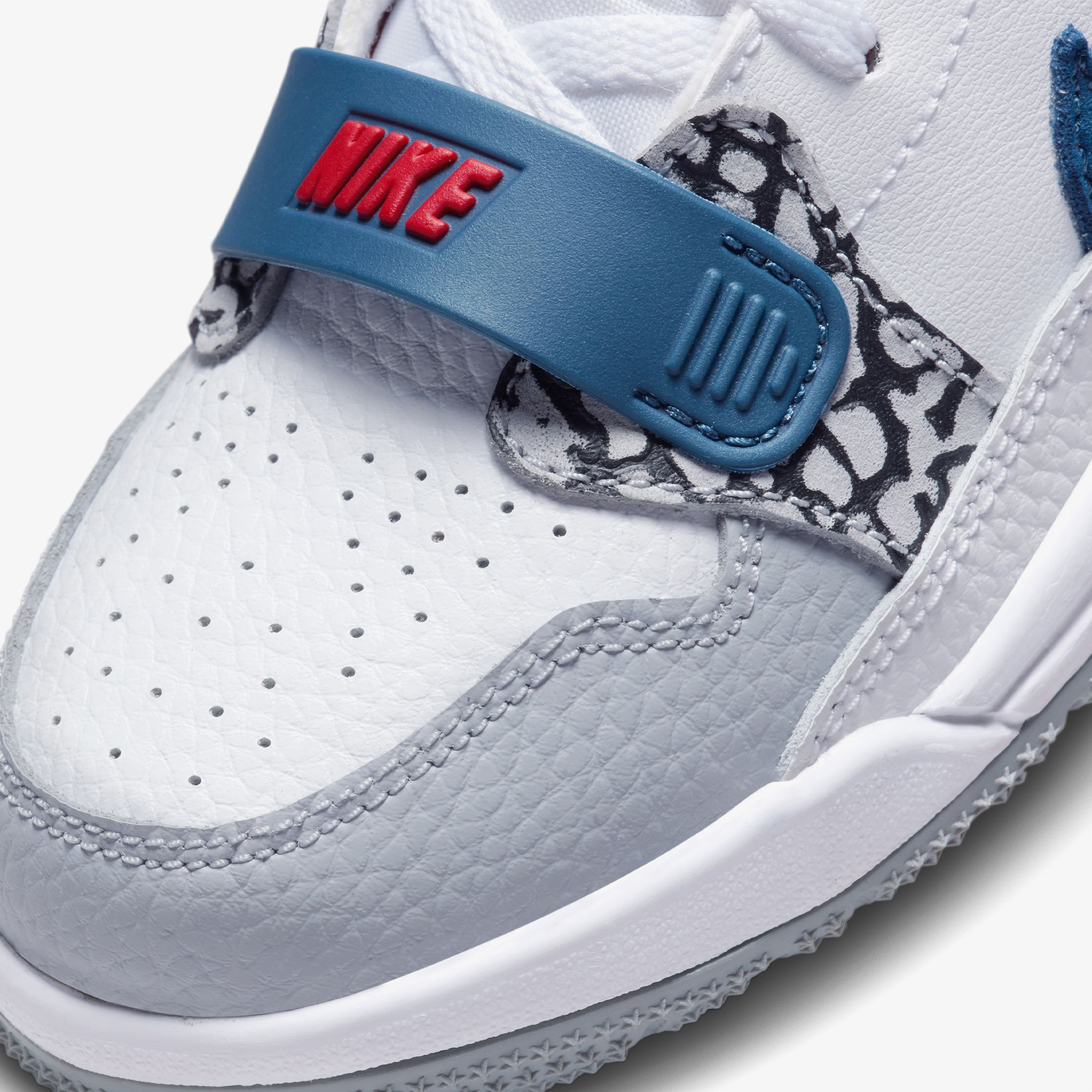 Jordan Air Legacy 312 Low Çocuk Beyaz Spor Ayakkabı