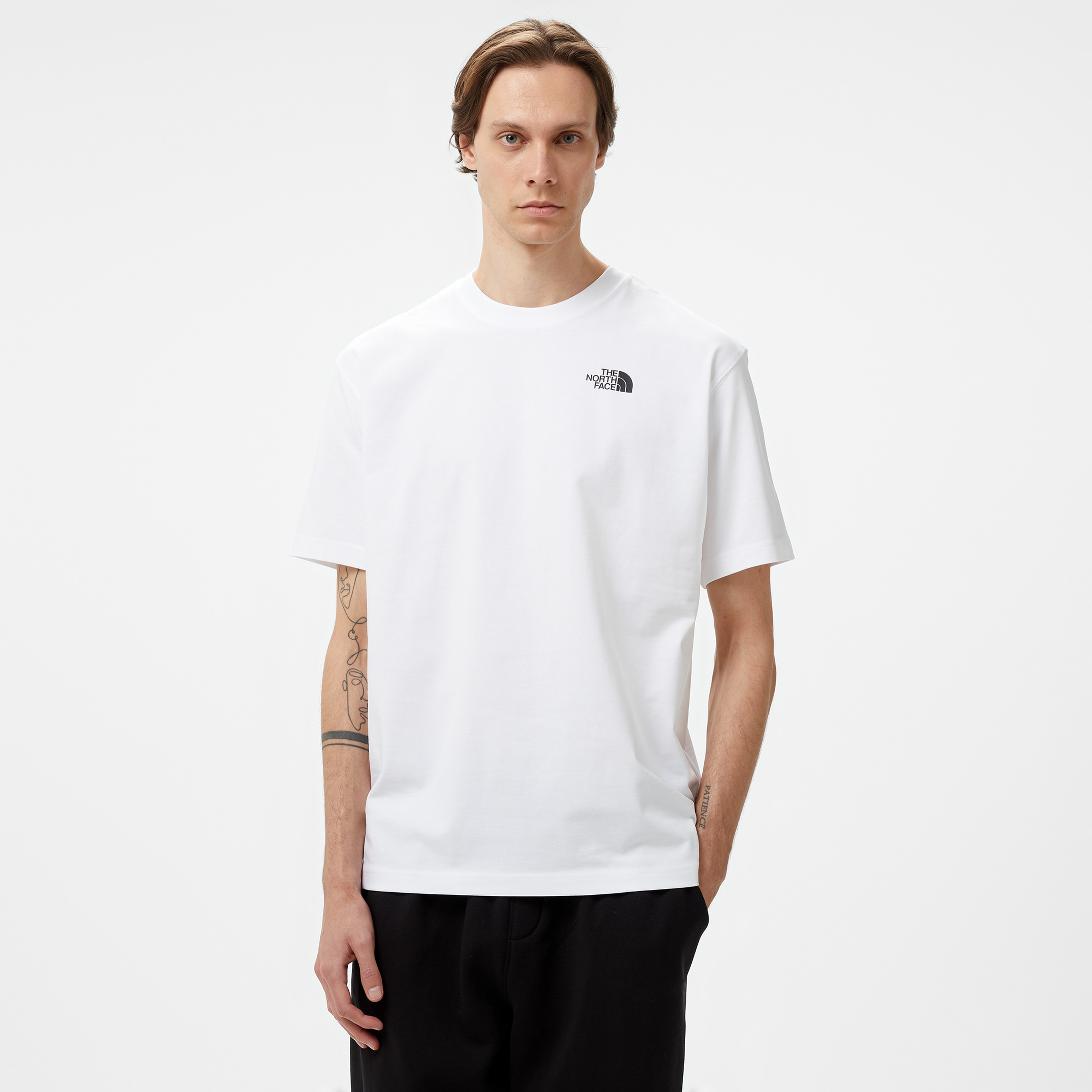 The North Face Yinka Ilori Box Graphic Erkek Beyaz T-Shirt