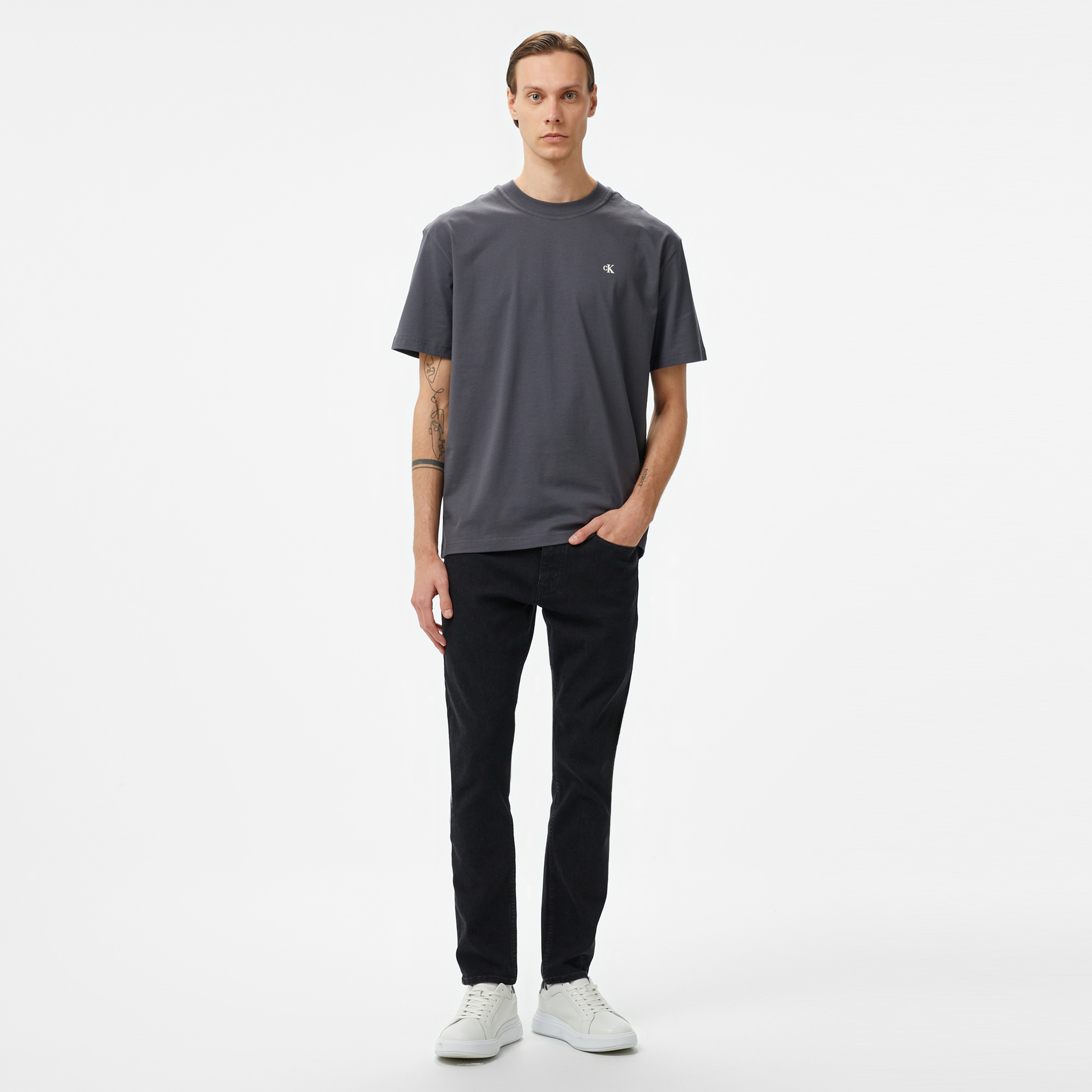 Calvin Klein Jeans Stamp Back Graphic Relaxed Erkek Gri T-Shirt