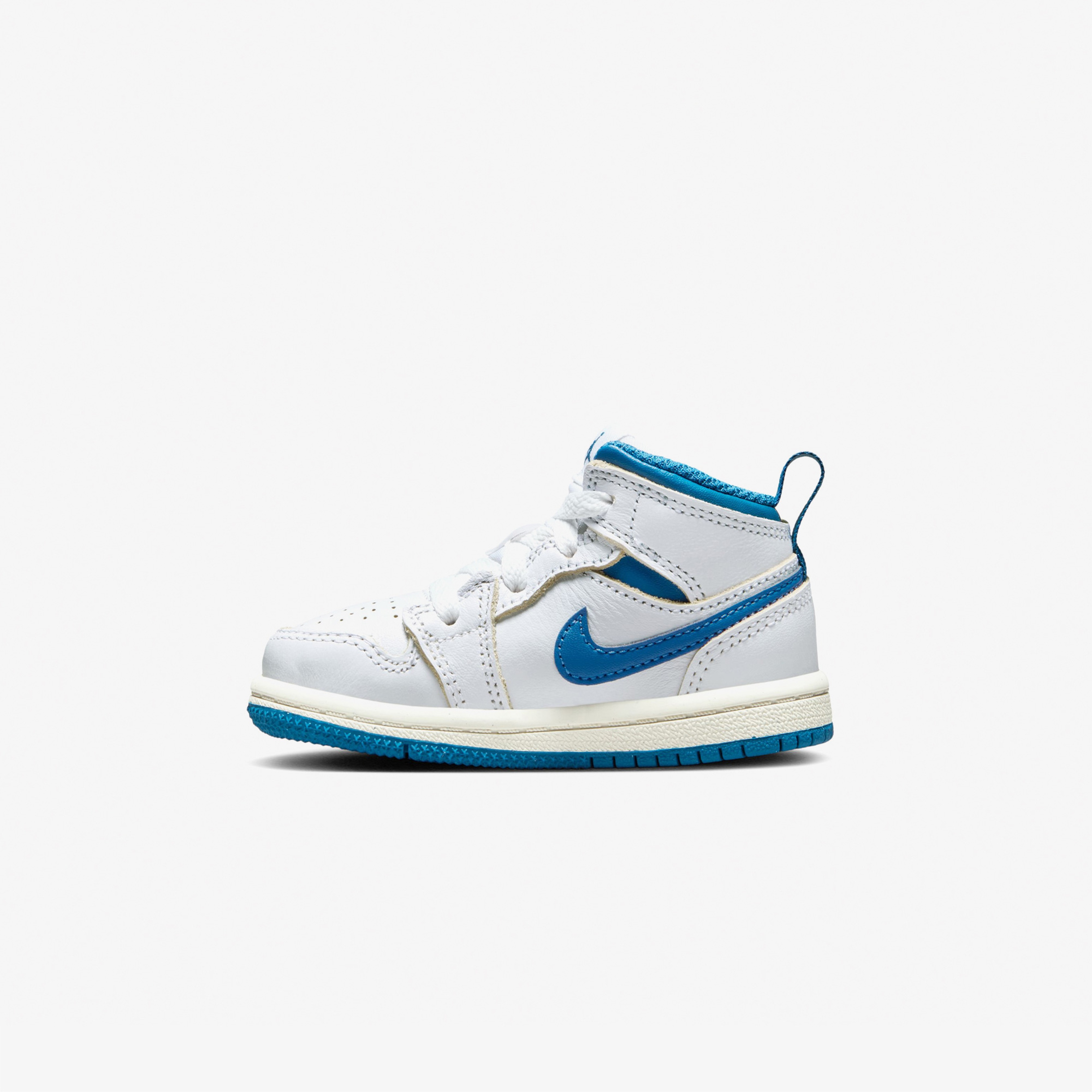 Jordan 1 Mid SE Çocuk Beyaz Spor Ayakkabı