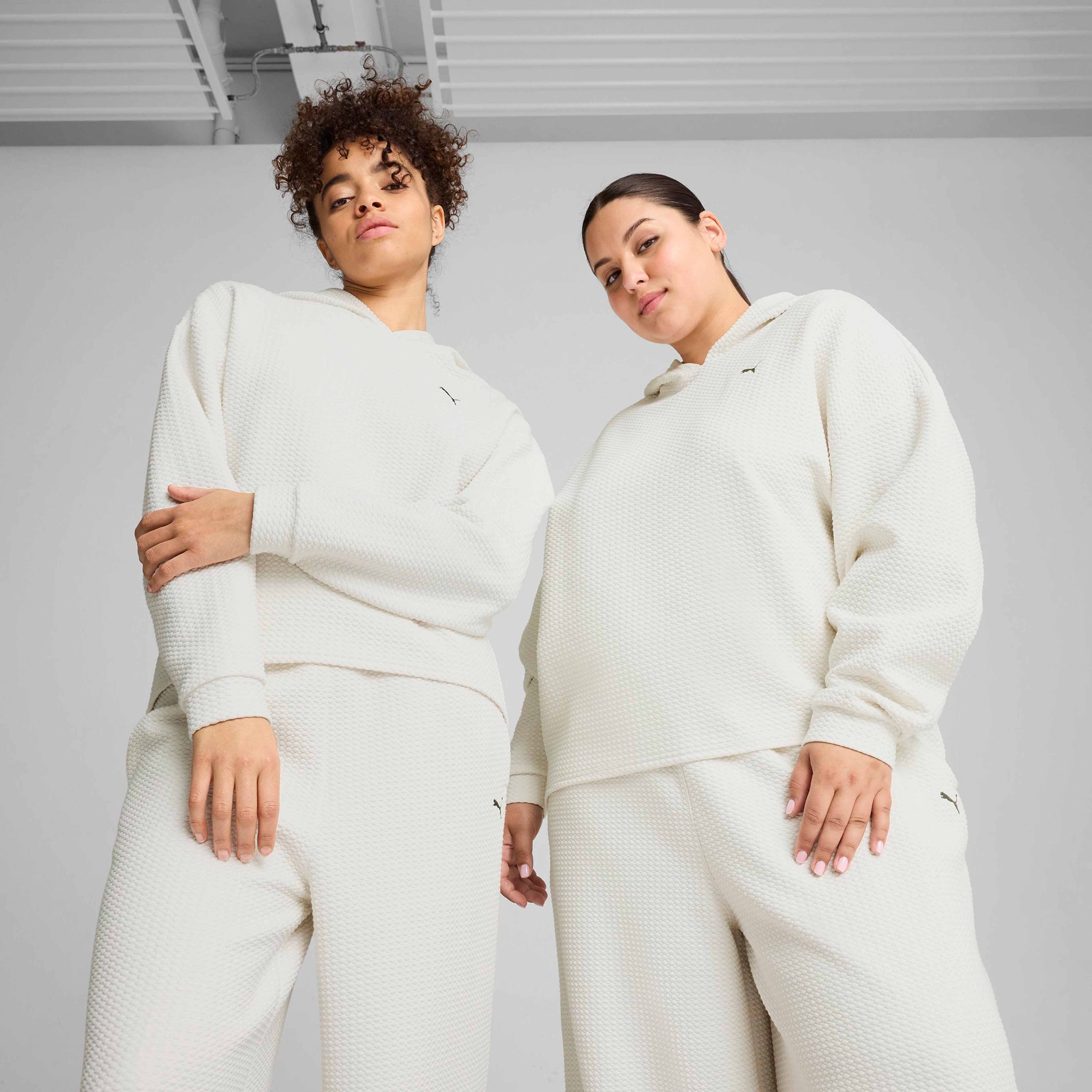 Puma Q4 Studio Textured Kadın Gri Sweatshirt