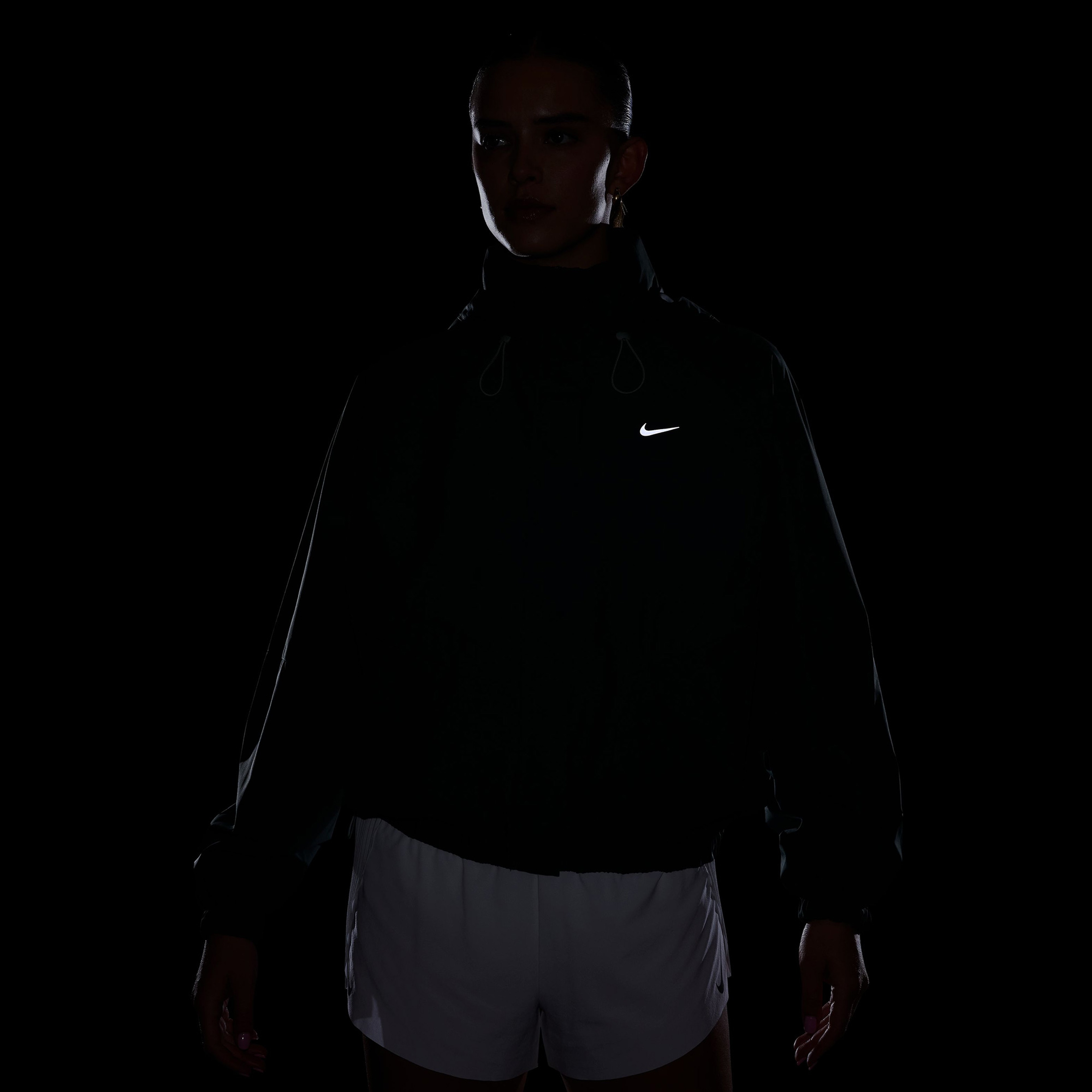 Nike Storm-FIT Swift Kadın Yeşil Ceket