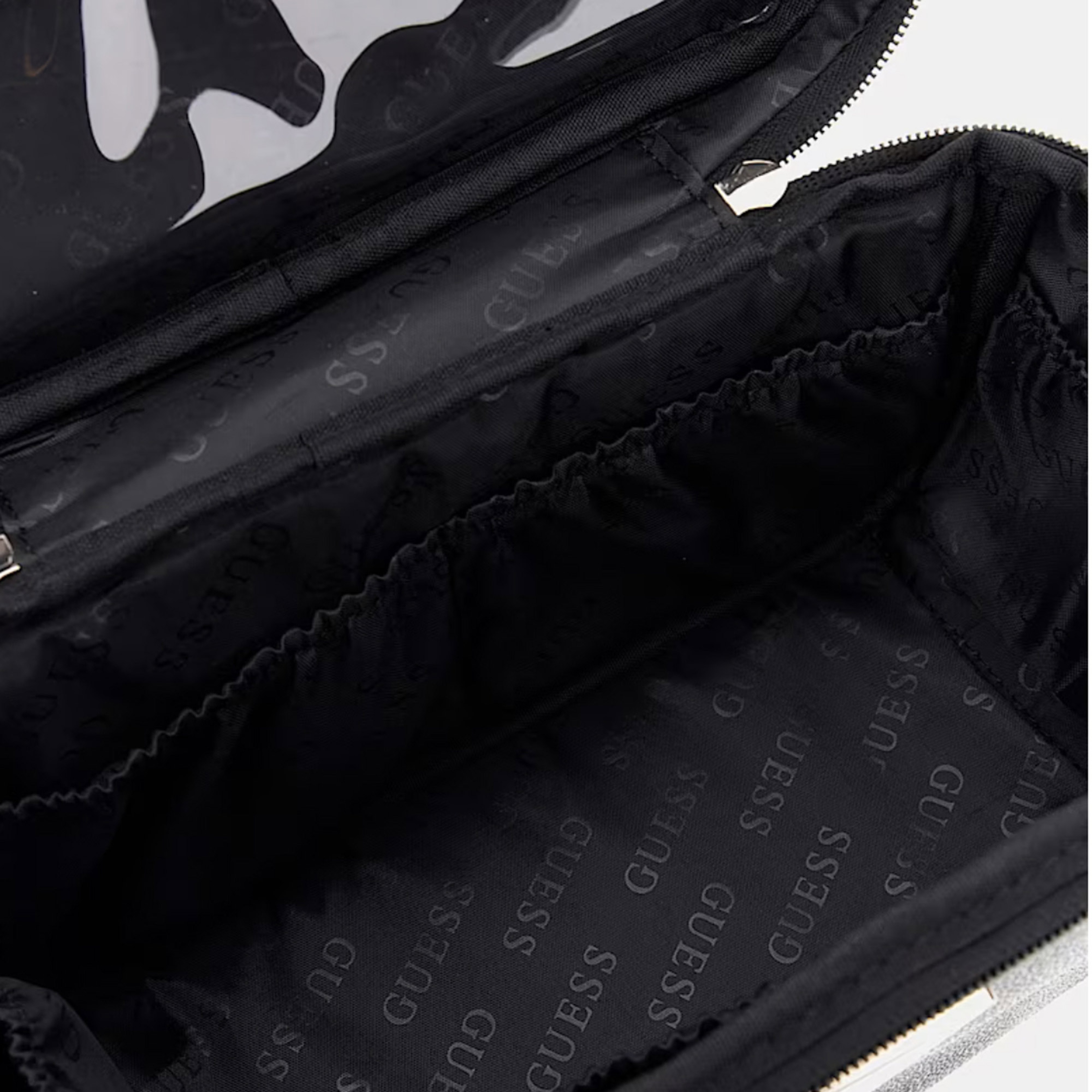 Guess Berta 18 In 4-Wheele Berta Toiletry Train Case Kadın Antrasit Makyaj Çantası
