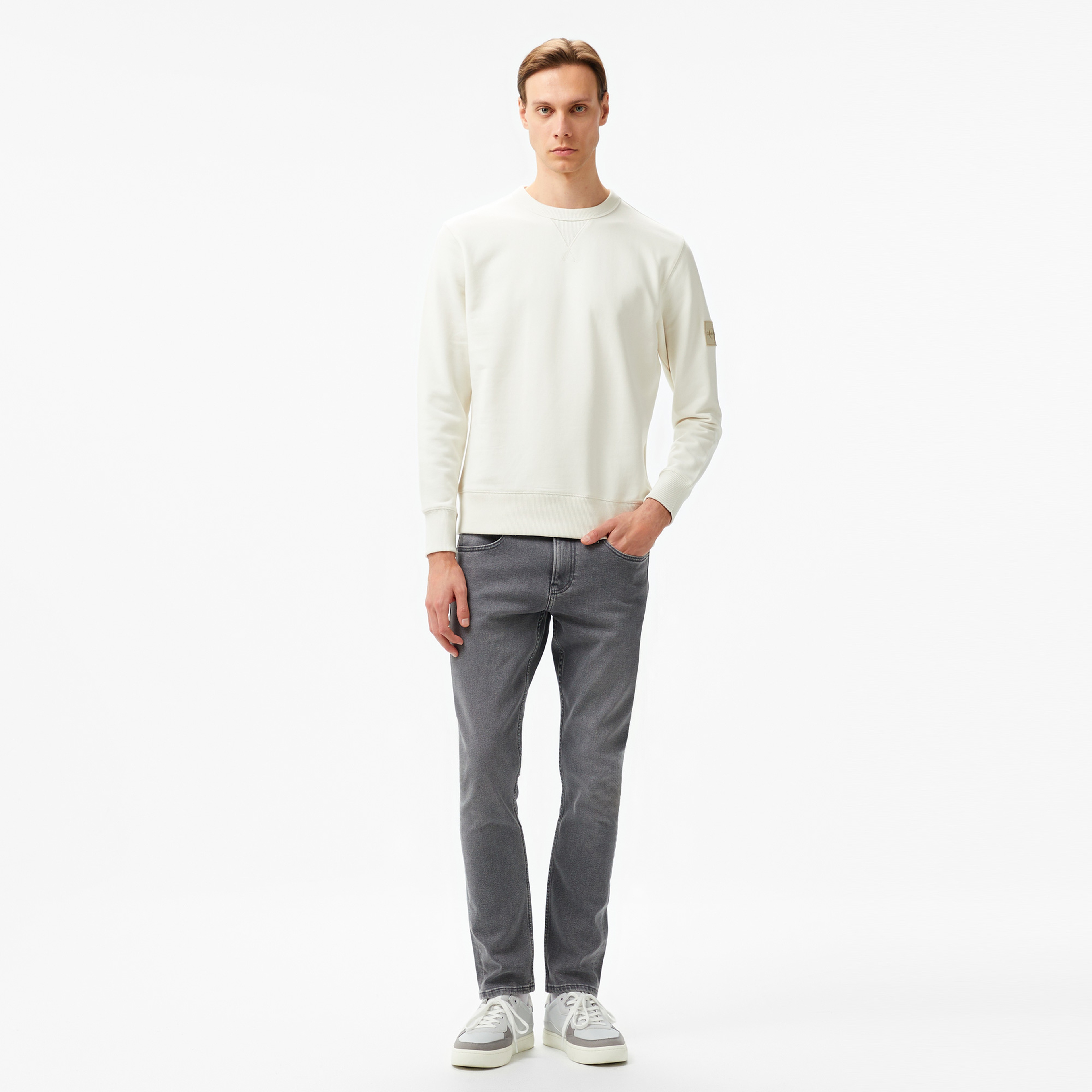 Calvin Klein Jeans Badge Crew Neck Erkek Beyaz Sweatshirt