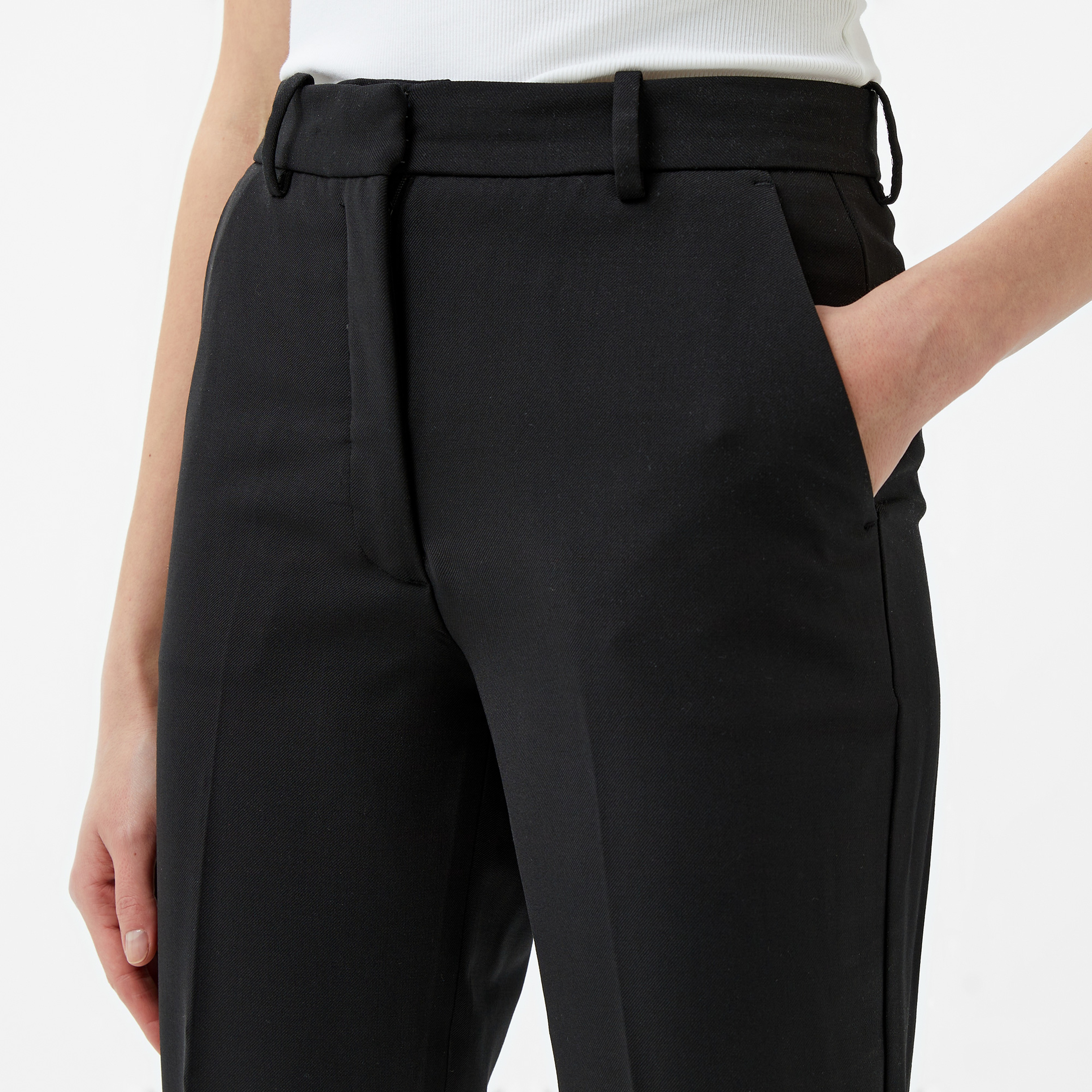 Calvin Klein Stretch Wool Slim Tapered Leg Kadın Siyah Pantolon