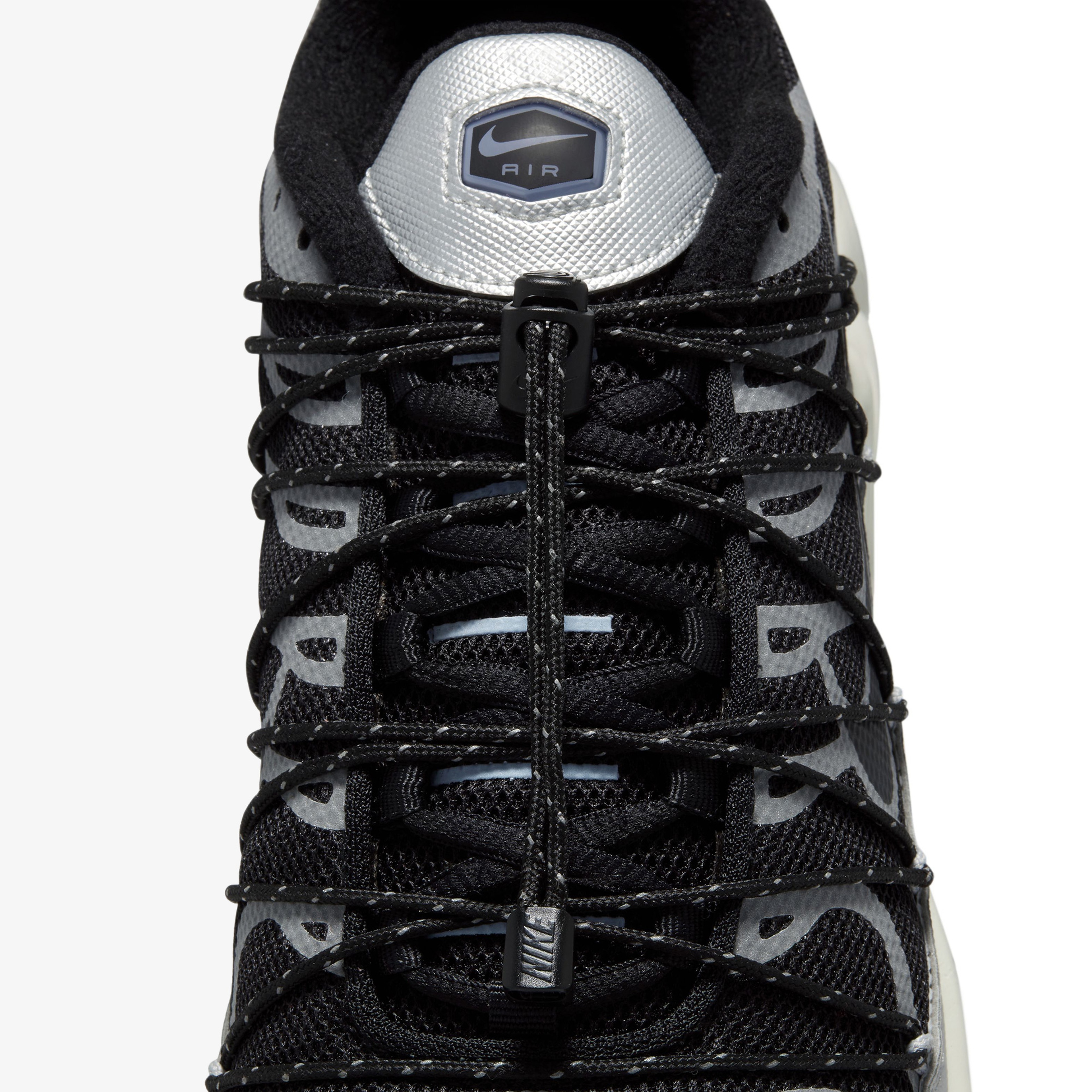 Nike Air Max Plus Kadın Siyah Koşu Ayakkabısı