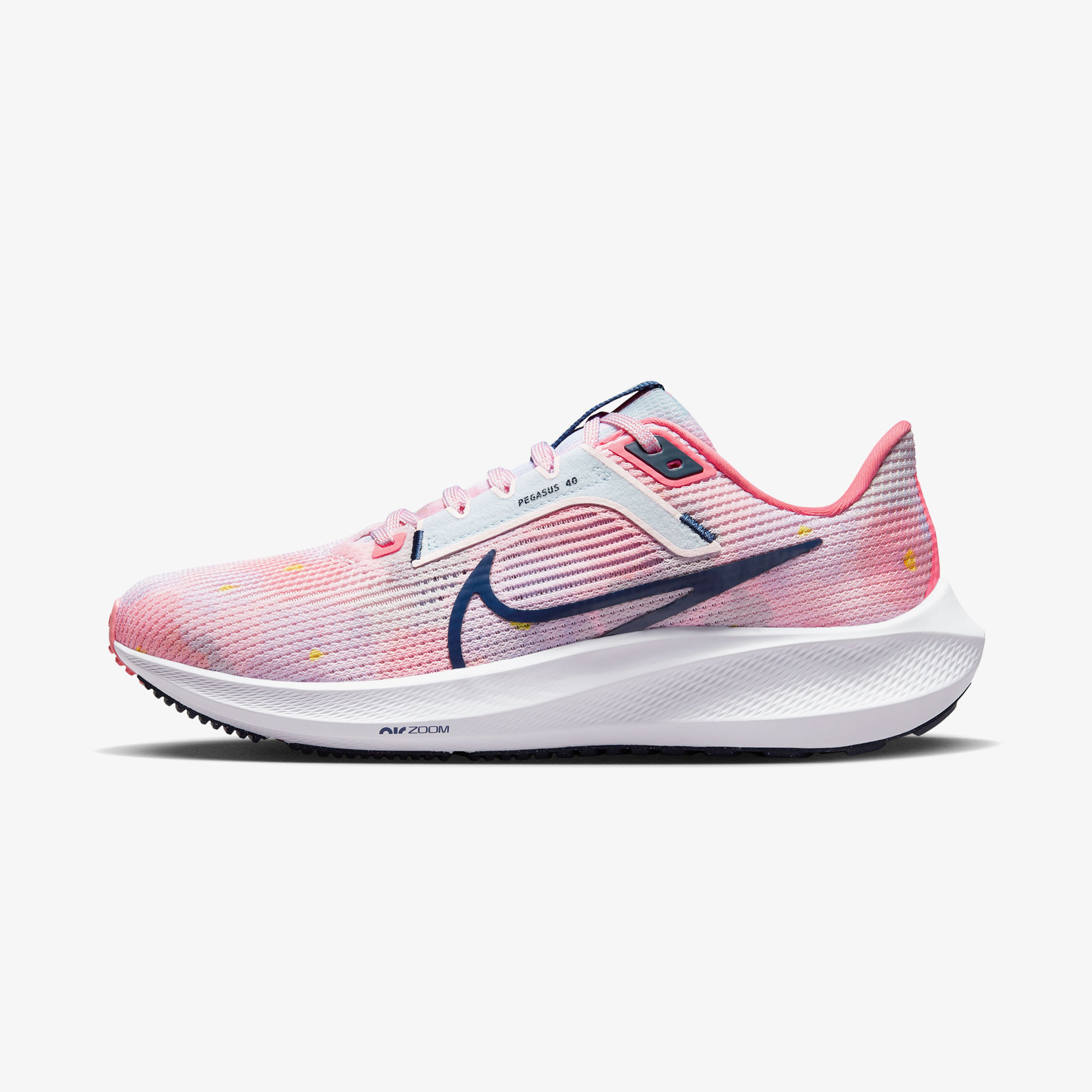 Nike Air Zoom Pegasus 40 Premium Kadın Pembe Koşu Ayakkabısı