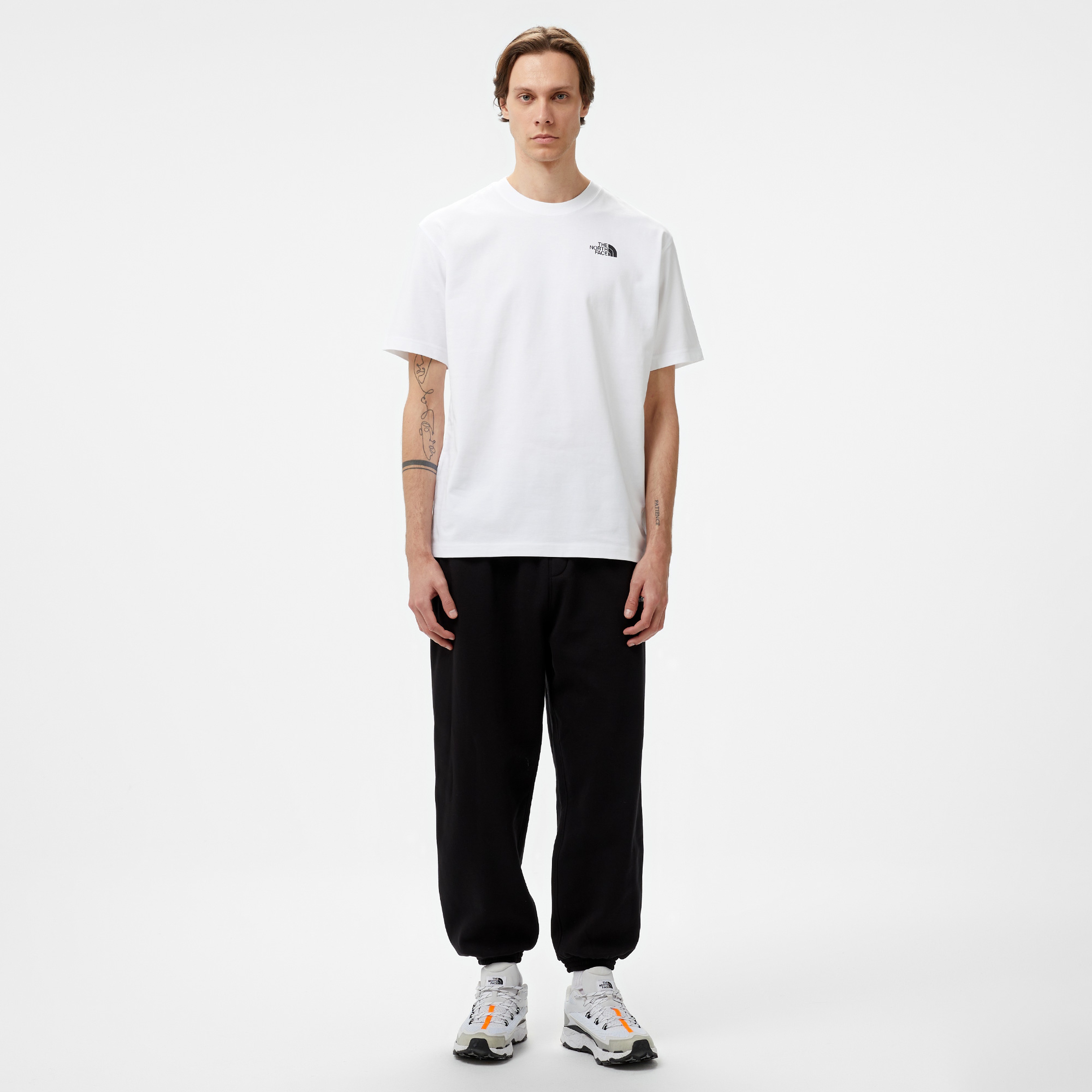 The North Face Yinka Ilori Box Graphic Erkek Beyaz T-Shirt