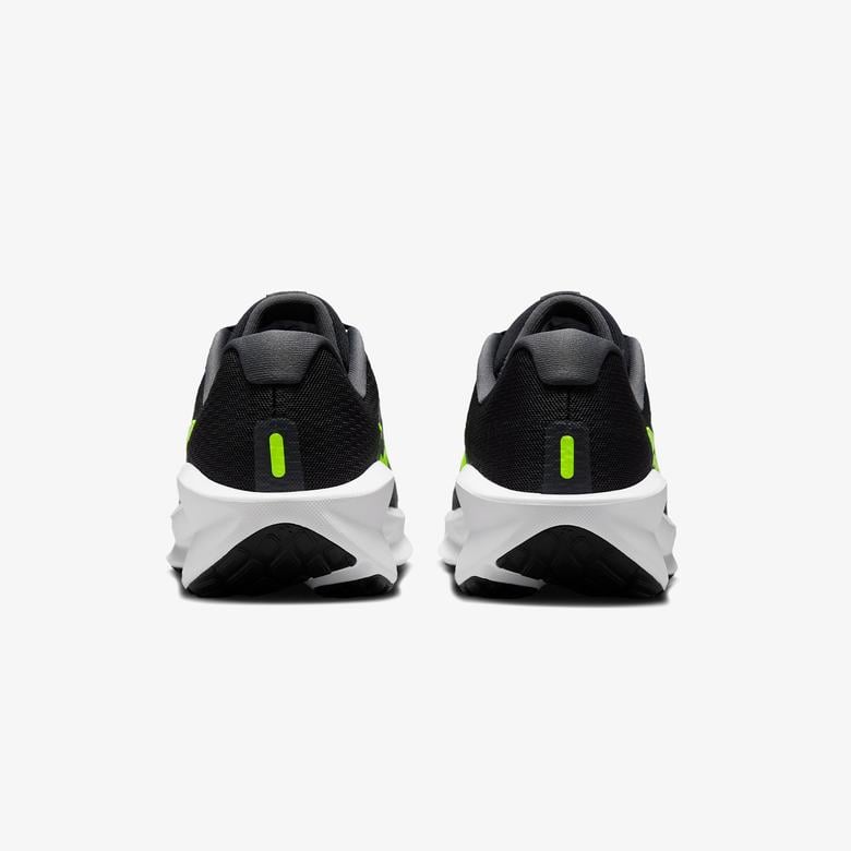 Nike Downshifter 13 Erkek Siyah Koşu Ayakkabısı