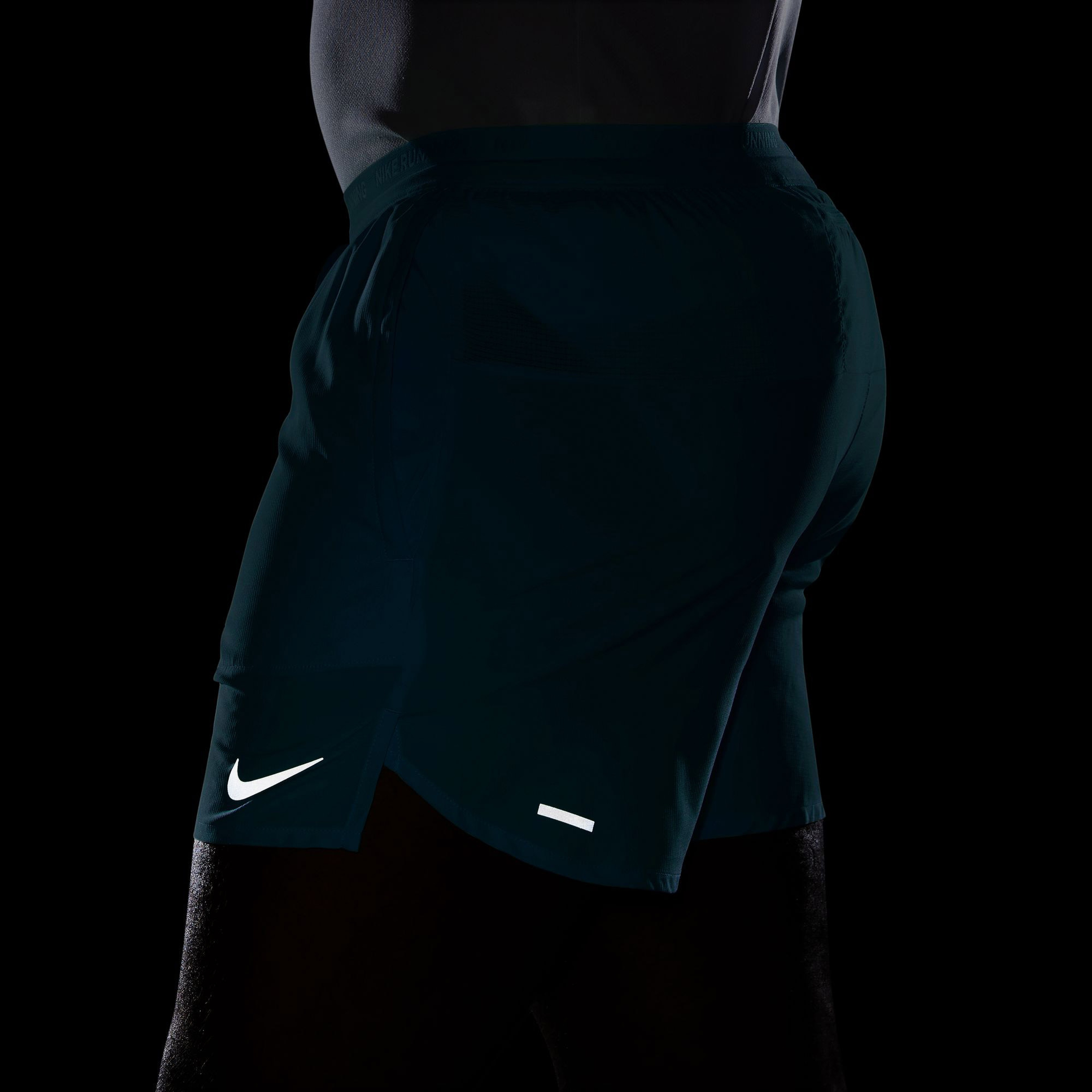 Nike Dri-Fit Stride 5in Erkek Mavi Koşu Şortu