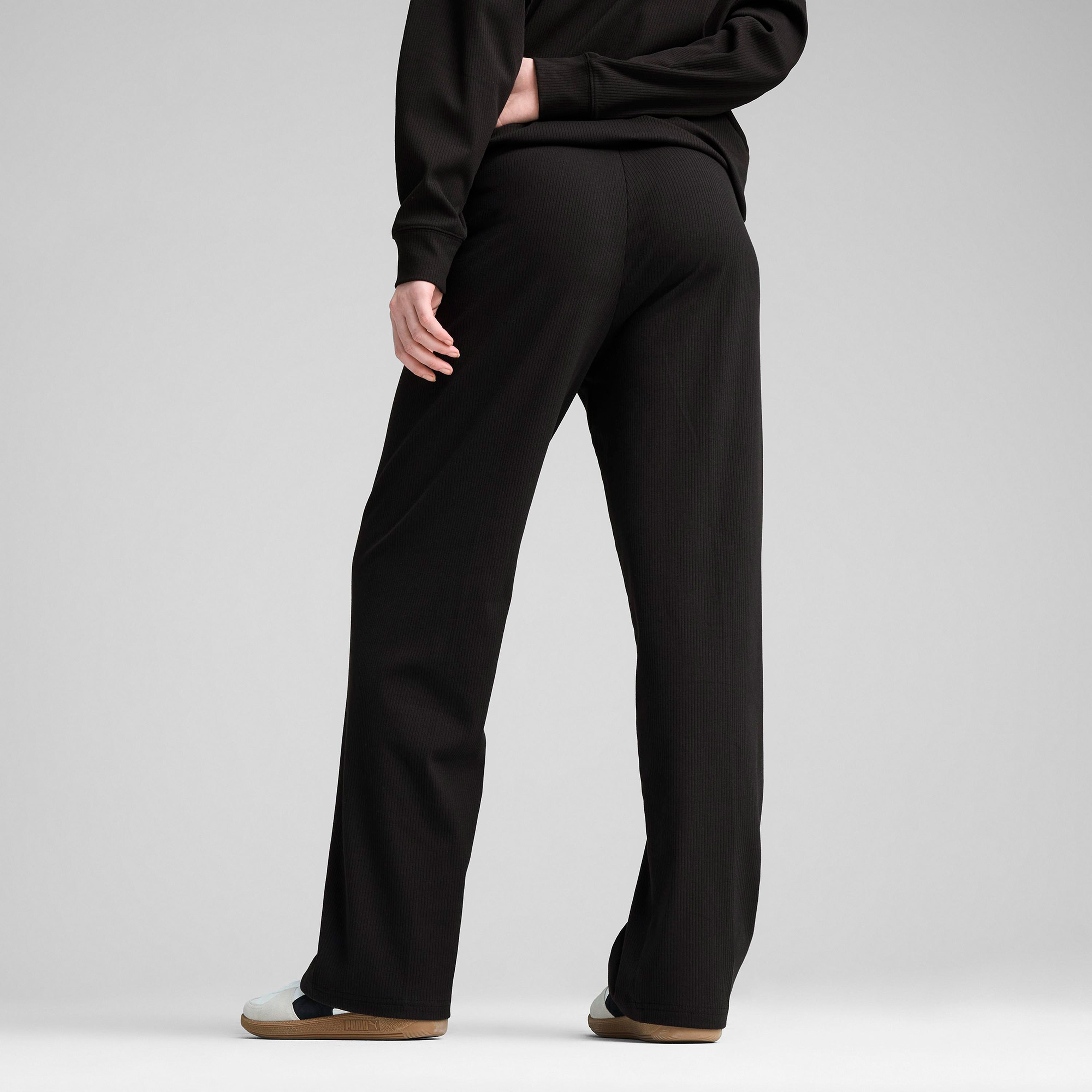 Puma Ess Elevated Kadın Siyah Eşofman Altı