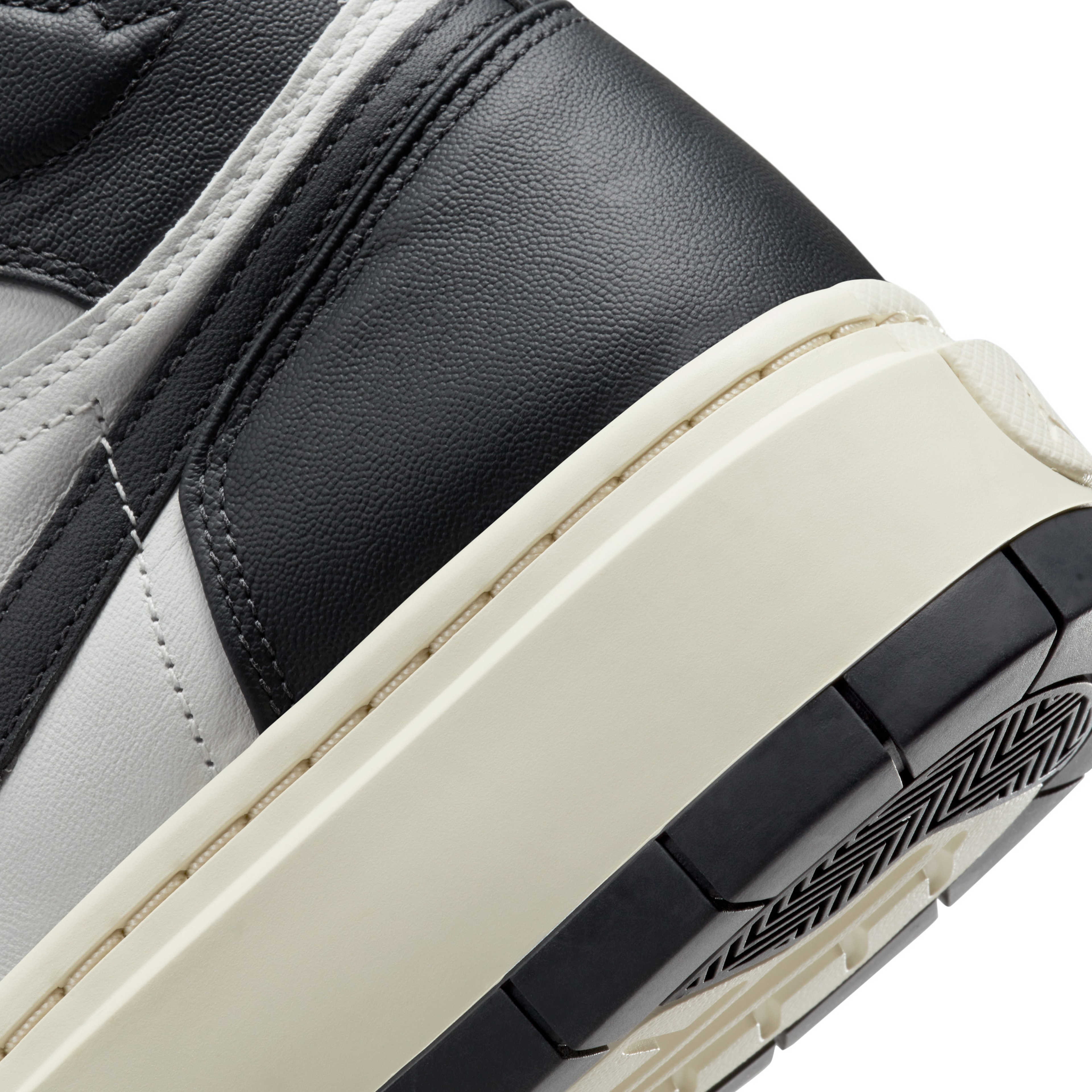 Jordan Air 1 Elevate High Kadın Siyah Spor Ayakkabı