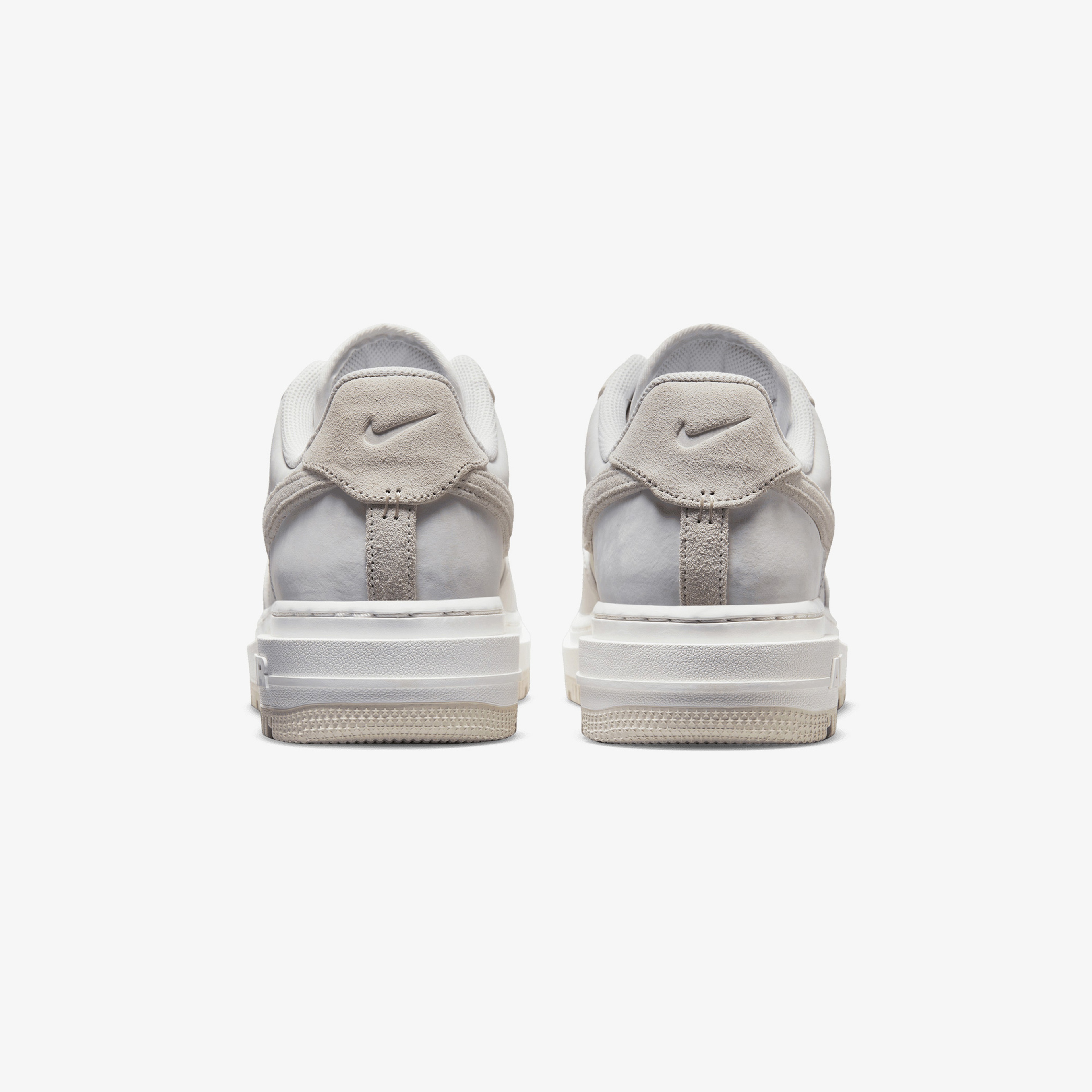 Nike Air Force 1 Luxe Erkek Beyaz Spor Ayakkabı