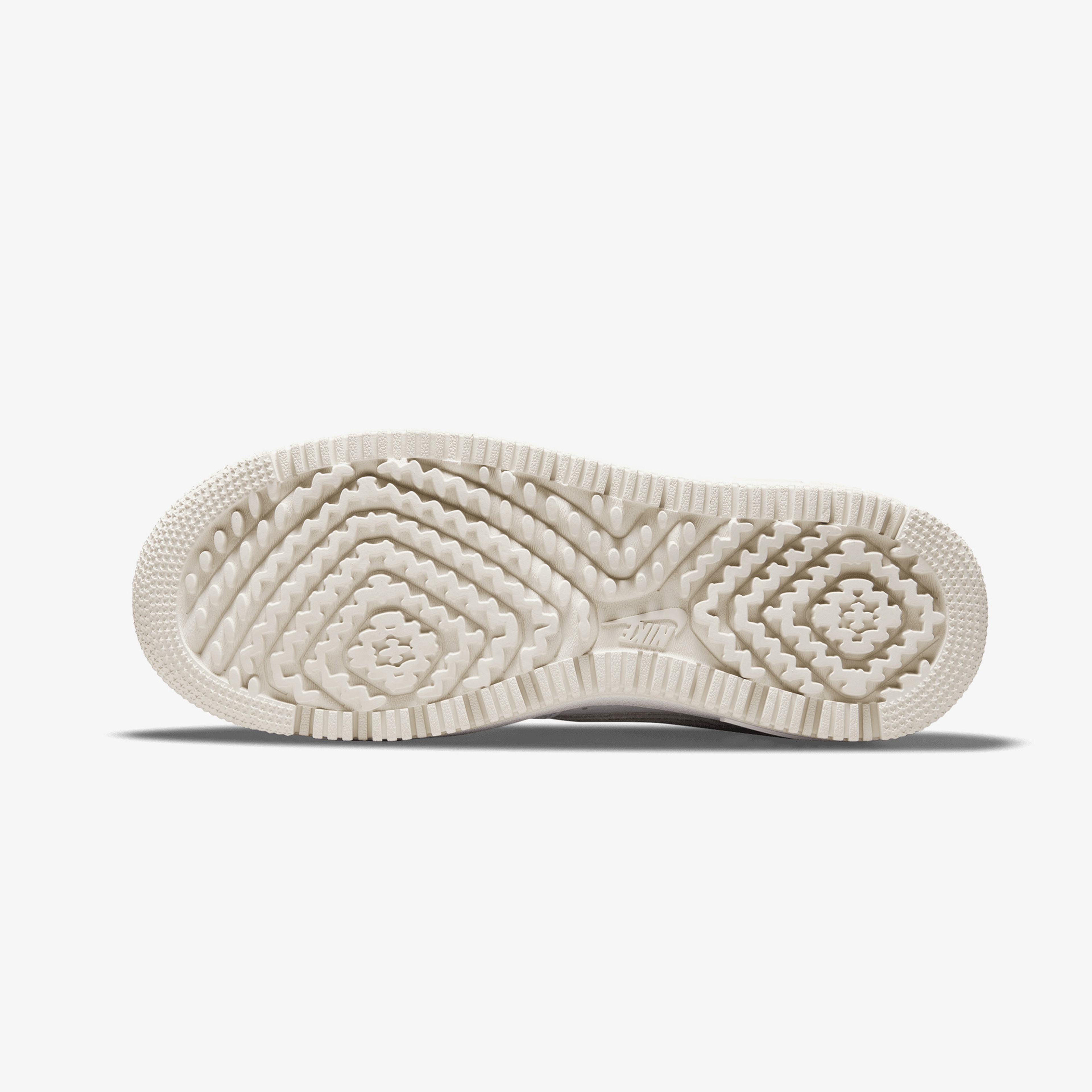 Nike Air Force 1 Luxe Erkek Beyaz Spor Ayakkabı