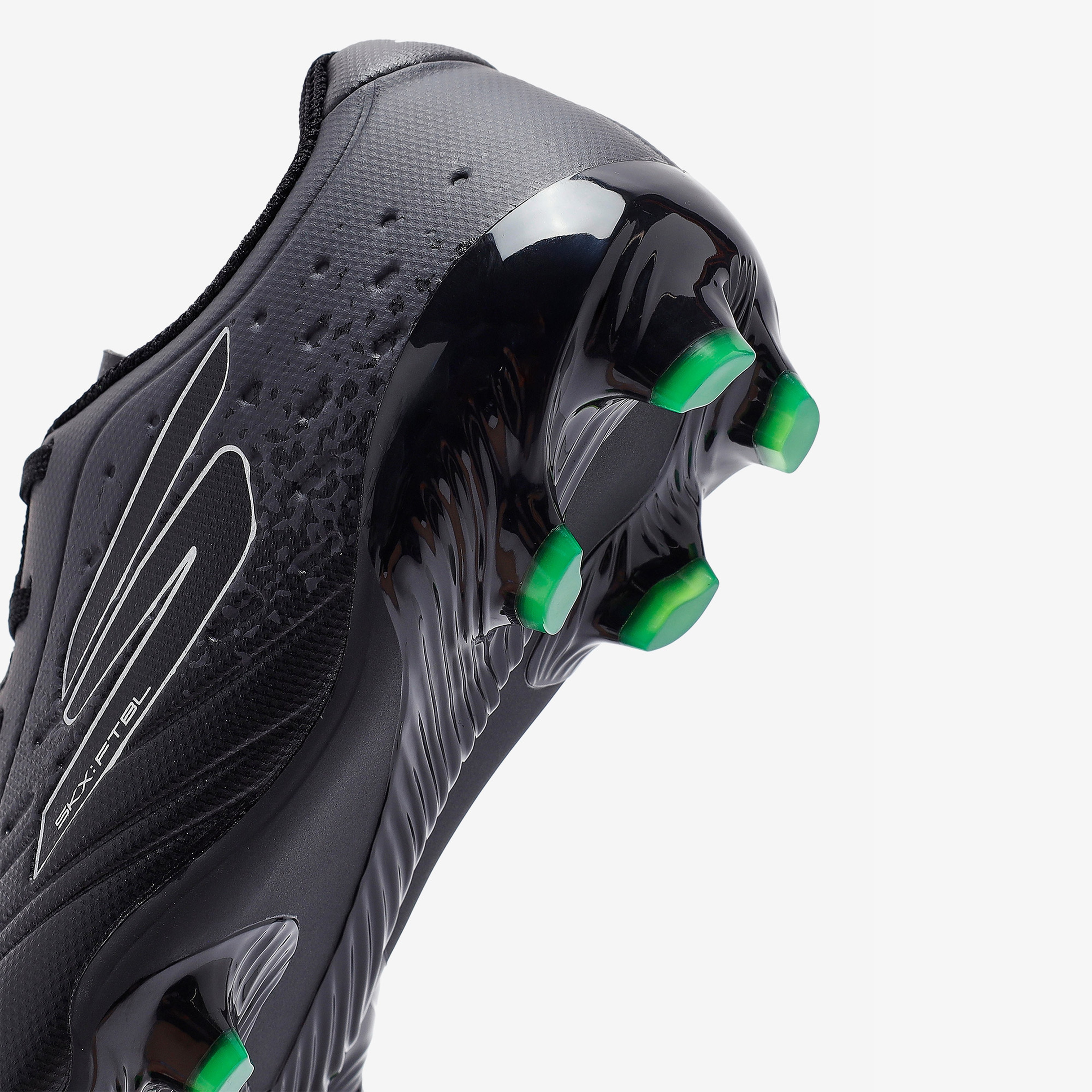 Skechers Razor Gold Fg Çocuk Siyah Çim Saha Kramponu