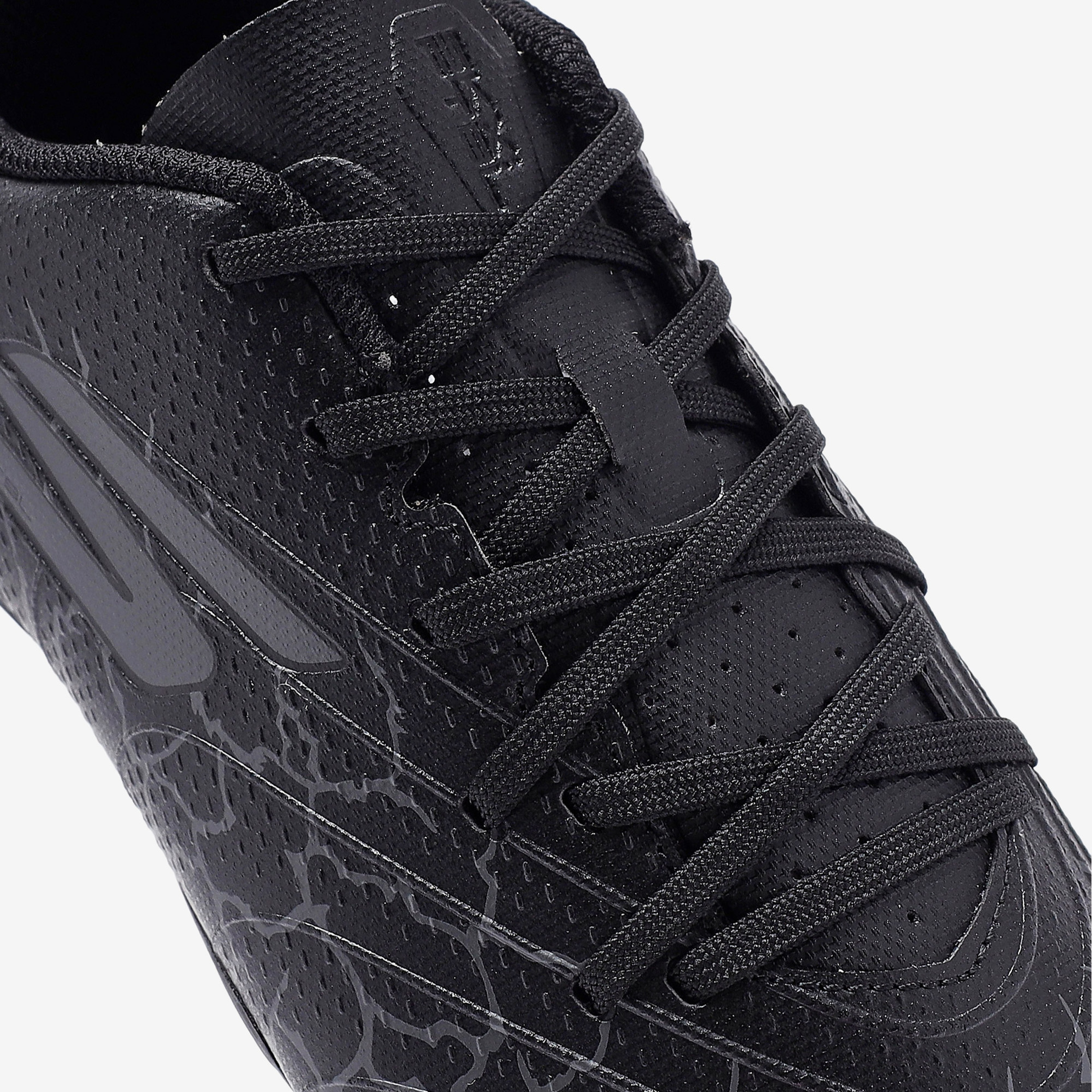 Skechers SKX01 Gold Fg Çocuk Siyah Çim Saha Kramponu