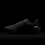 Nike Air Zoom Pegasus 41 Kadın Kırmızı Koşu Ayakkabısı