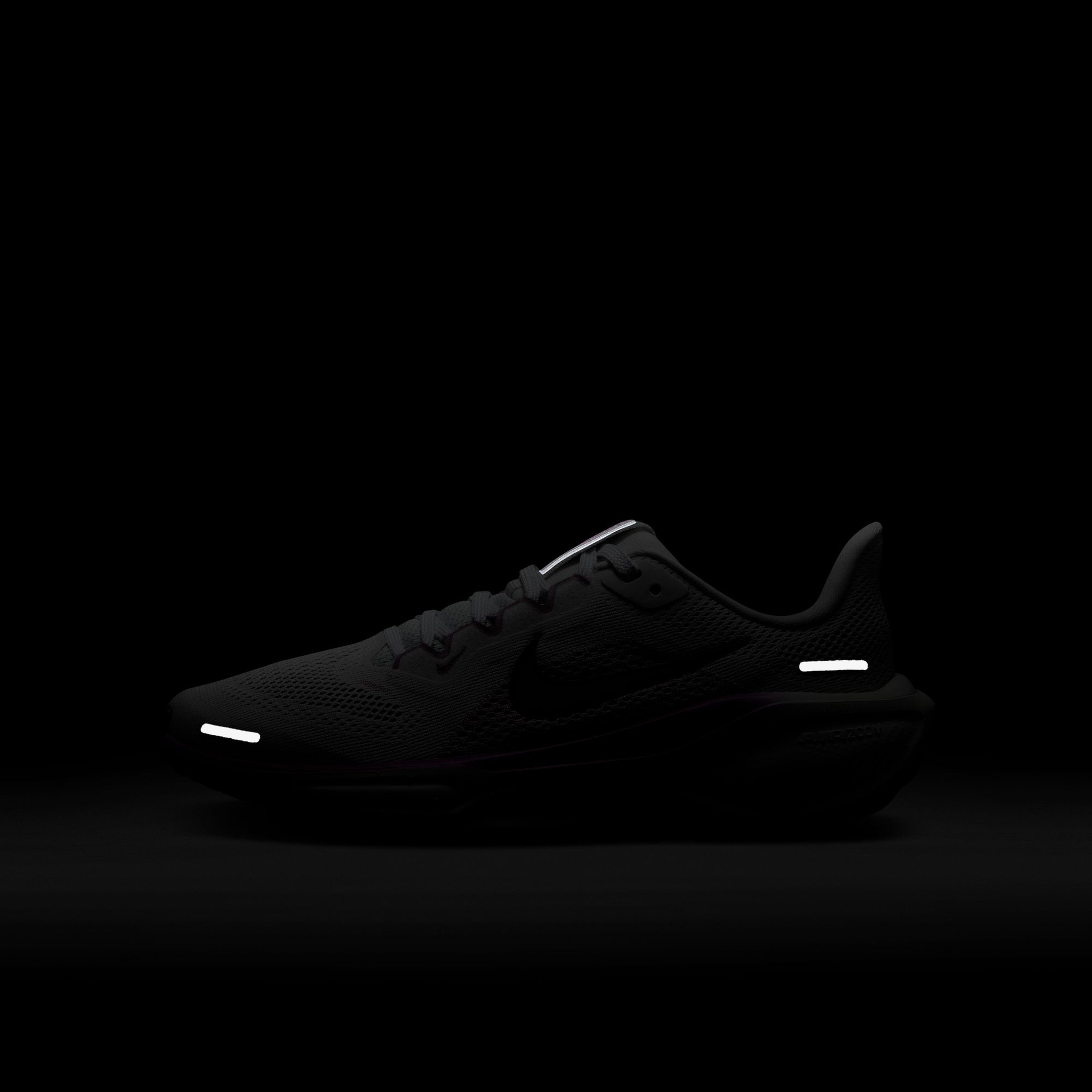 Nike Pegasus 41 Çocuk Beyaz Koşu Ayakkabısı