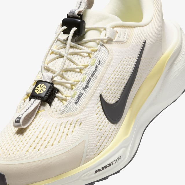 Nike Pegasus EasyOn Kadın Beyaz Koşu Ayakkabısı - Görsel 9