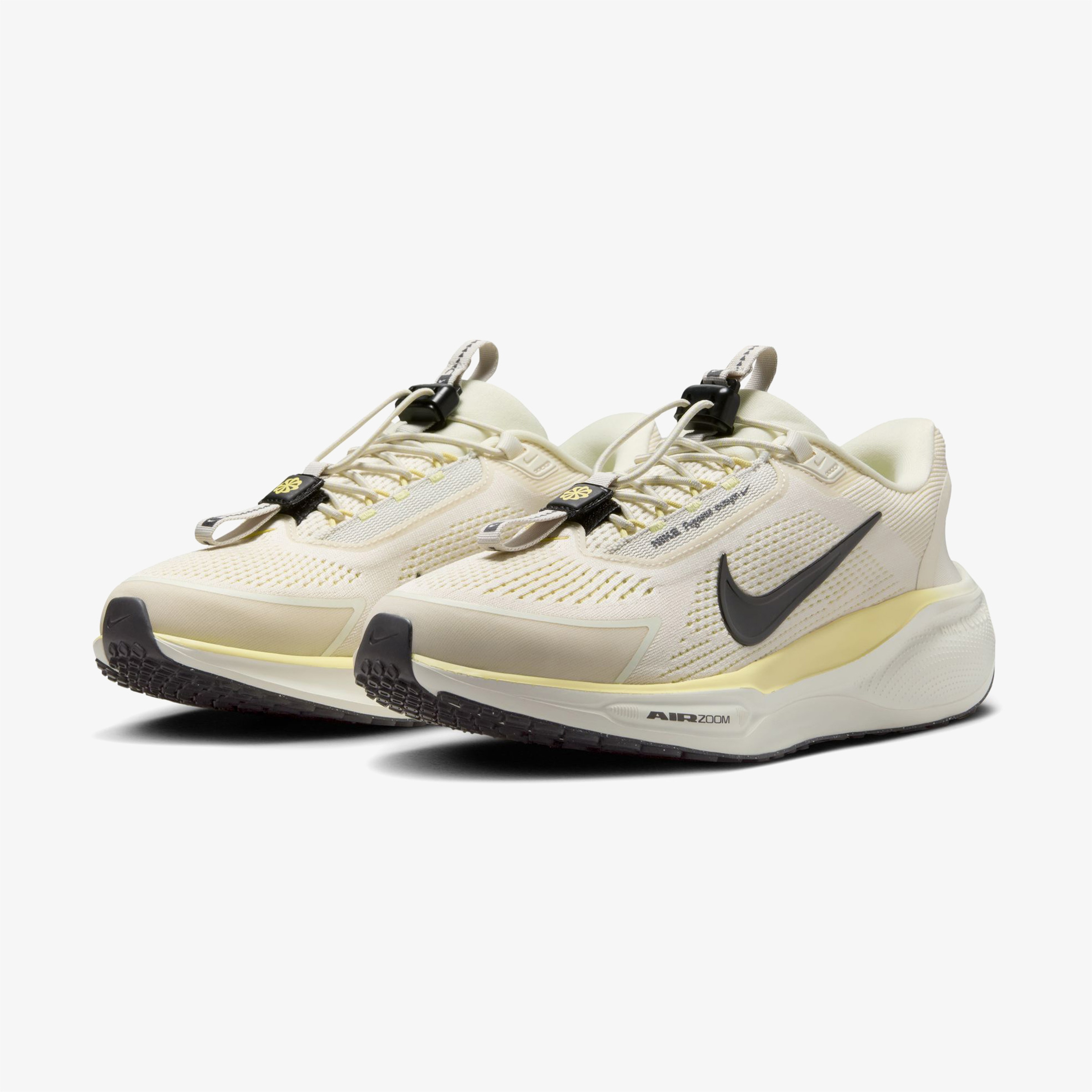 Nike Pegasus EasyOn Kadın Beyaz Koşu Ayakkabısı