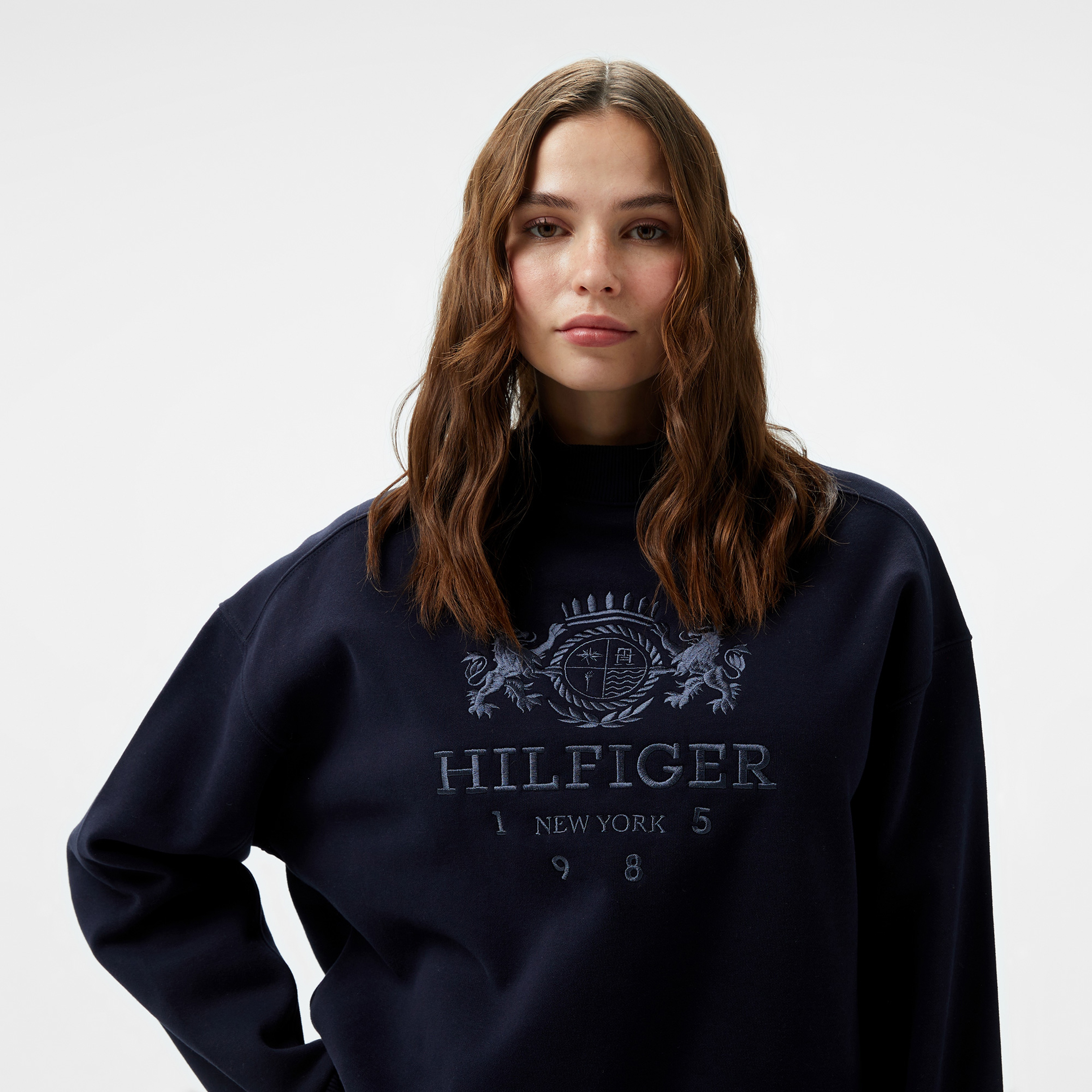 Tommy Hilfiger Varsity Crest Kadın Mavi Sweatshirt