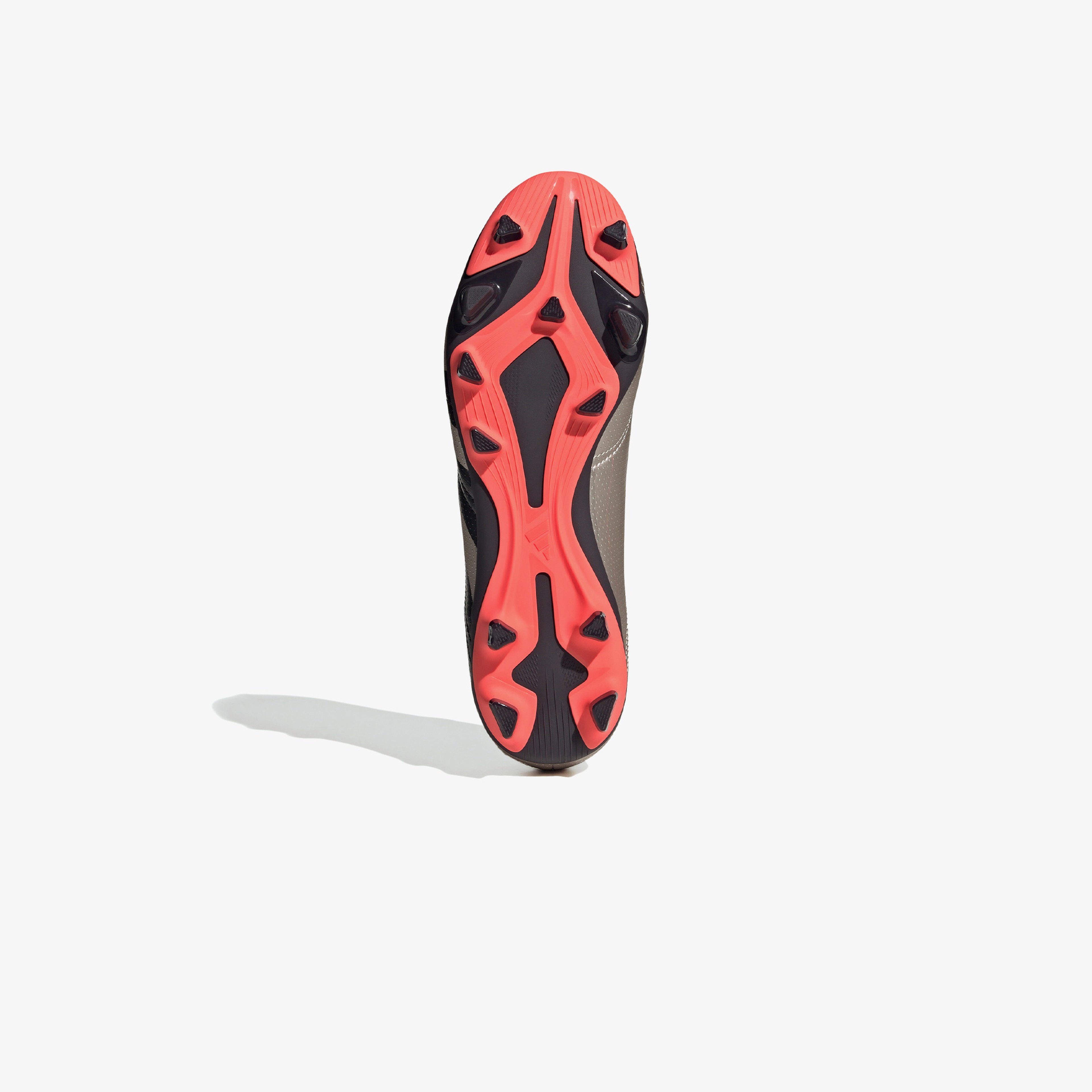 adidas Predator FG Erkek Gri Çim Saha Kramponu