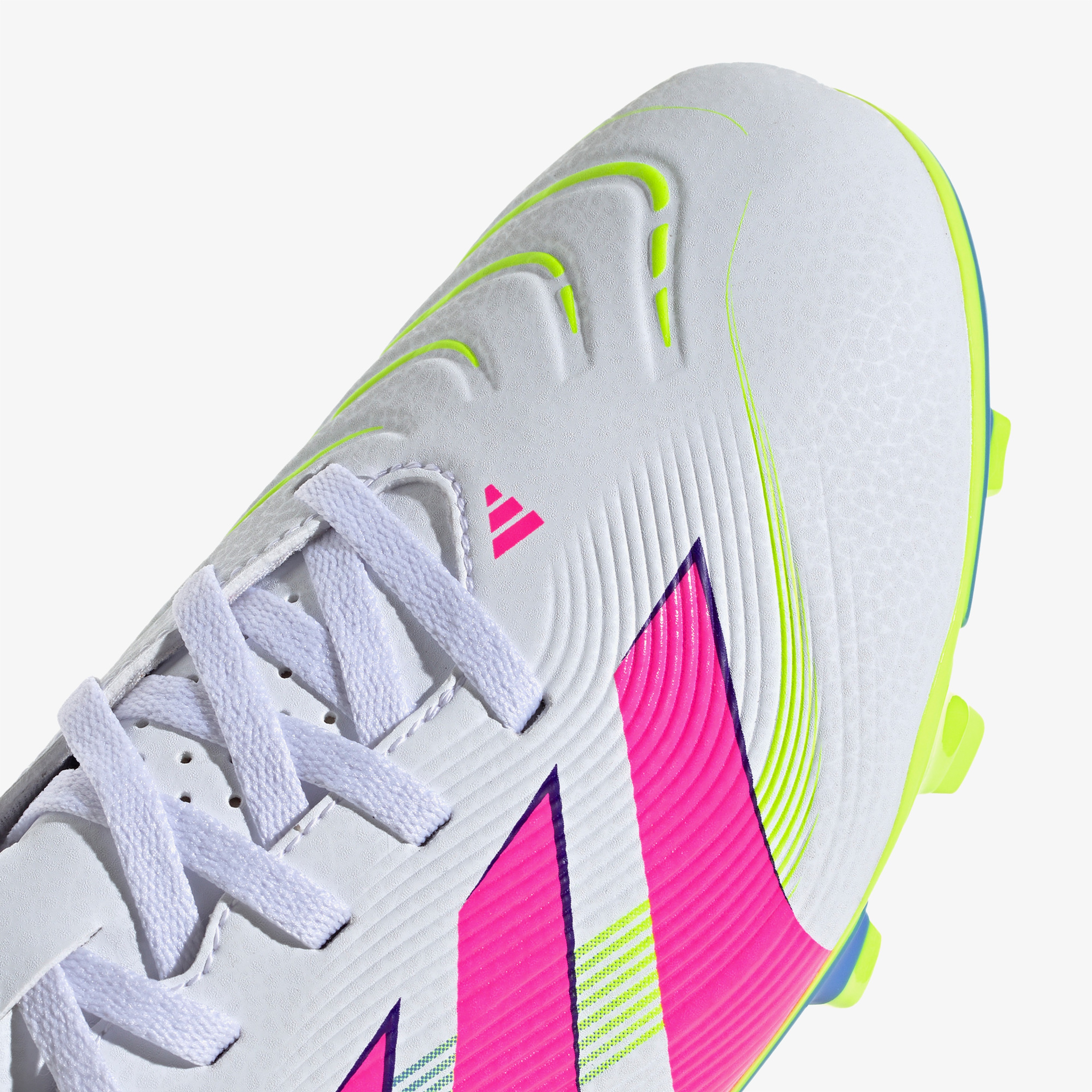 adidas Predator Club Erkek Beyaz Çim Saha Kramponu