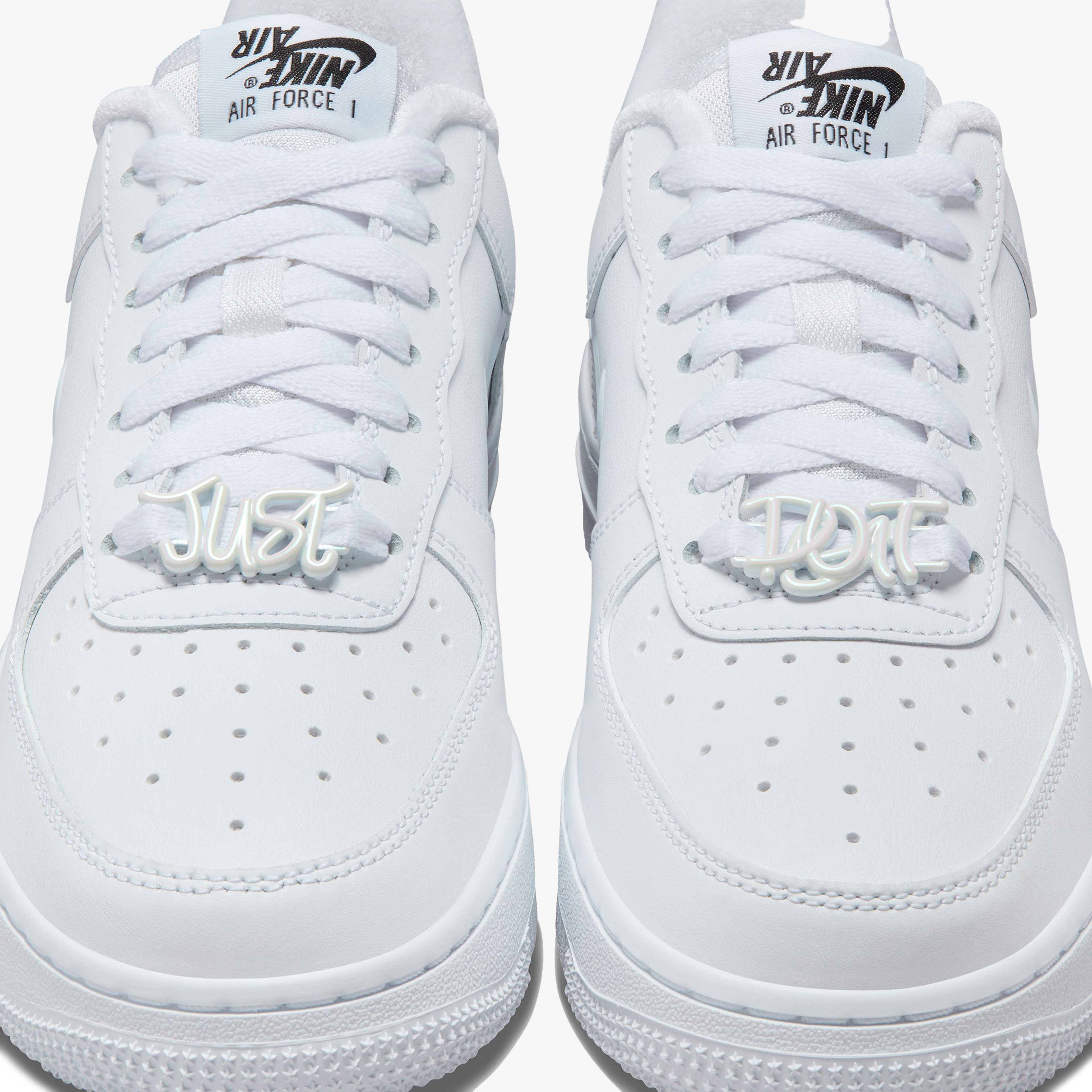 Nike Air Force 1 '07 Kadın Beyaz Spor Ayakkabı