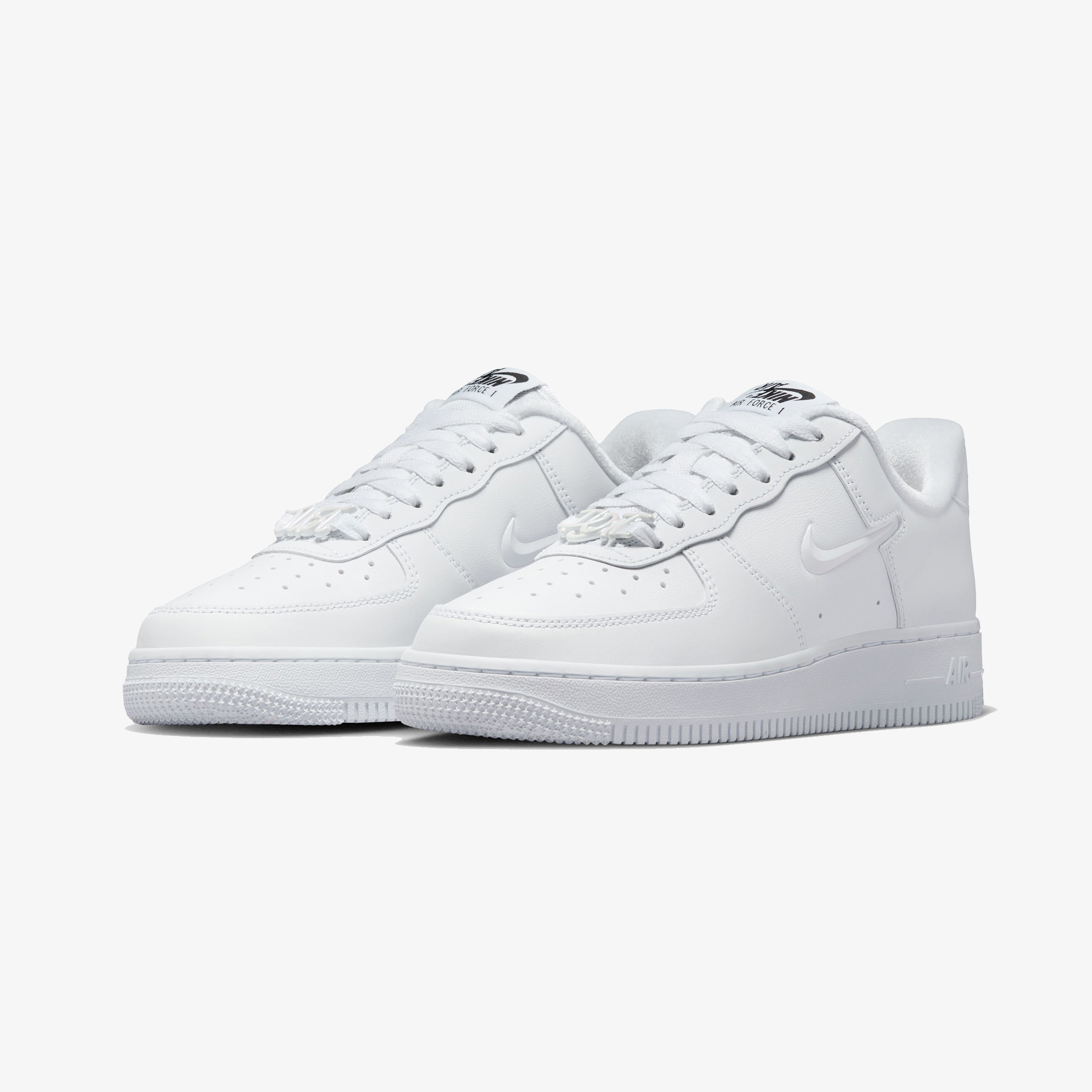 Nike Air Force 1 '07 Kadın Beyaz Spor Ayakkabı