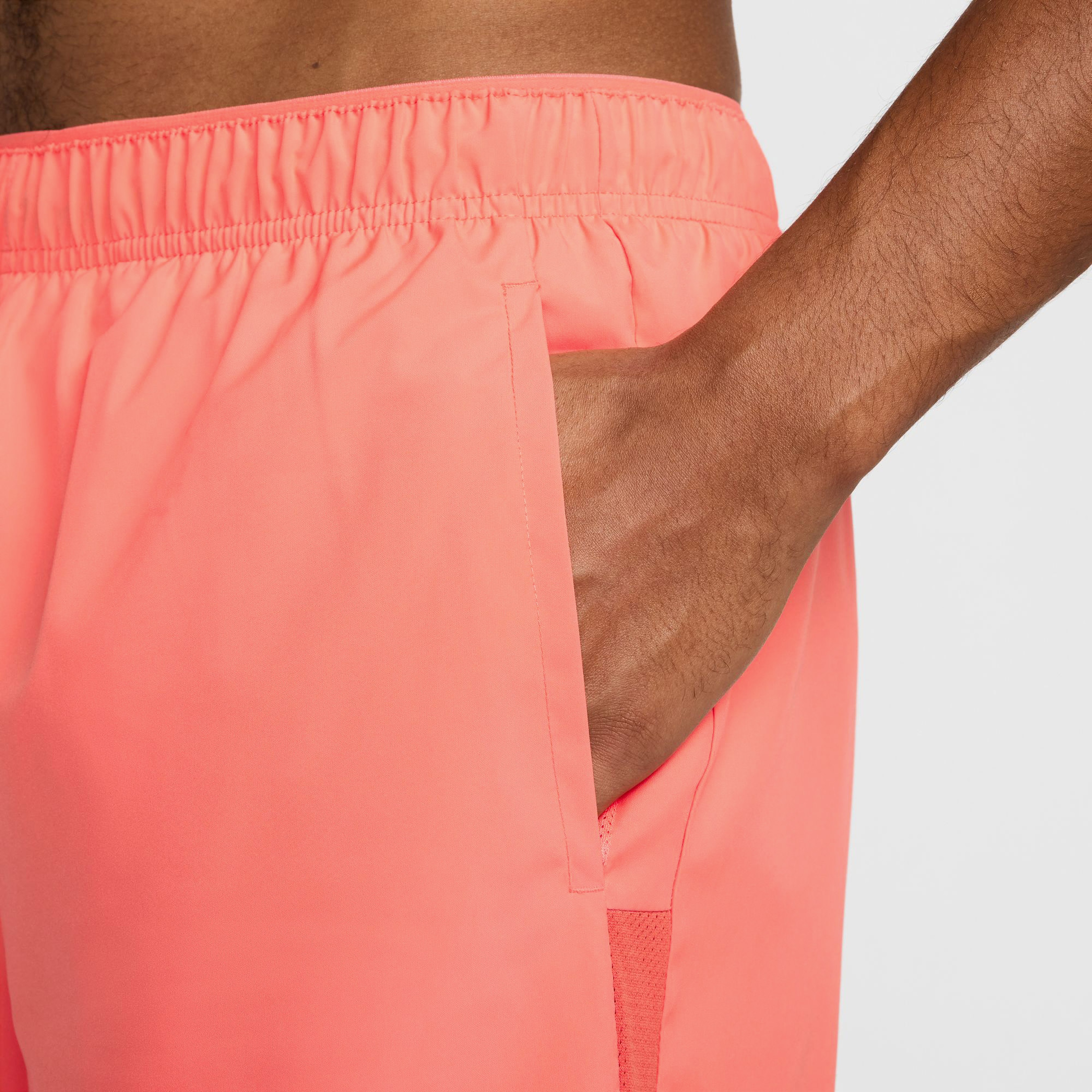 Nike Erkek Pembe Şort