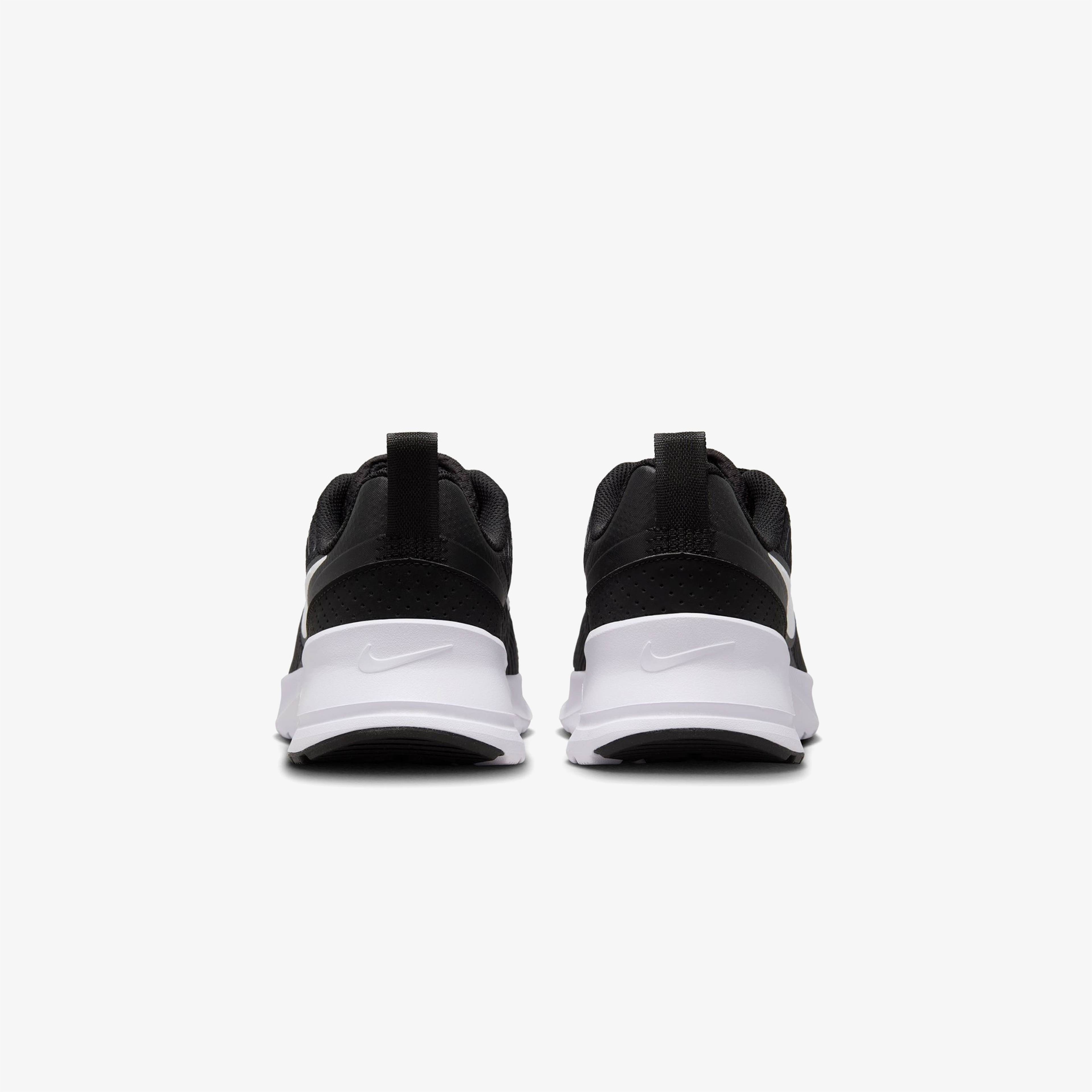 Nike Air Max Nuaxis Kadın Siyah Günlük Sneaker