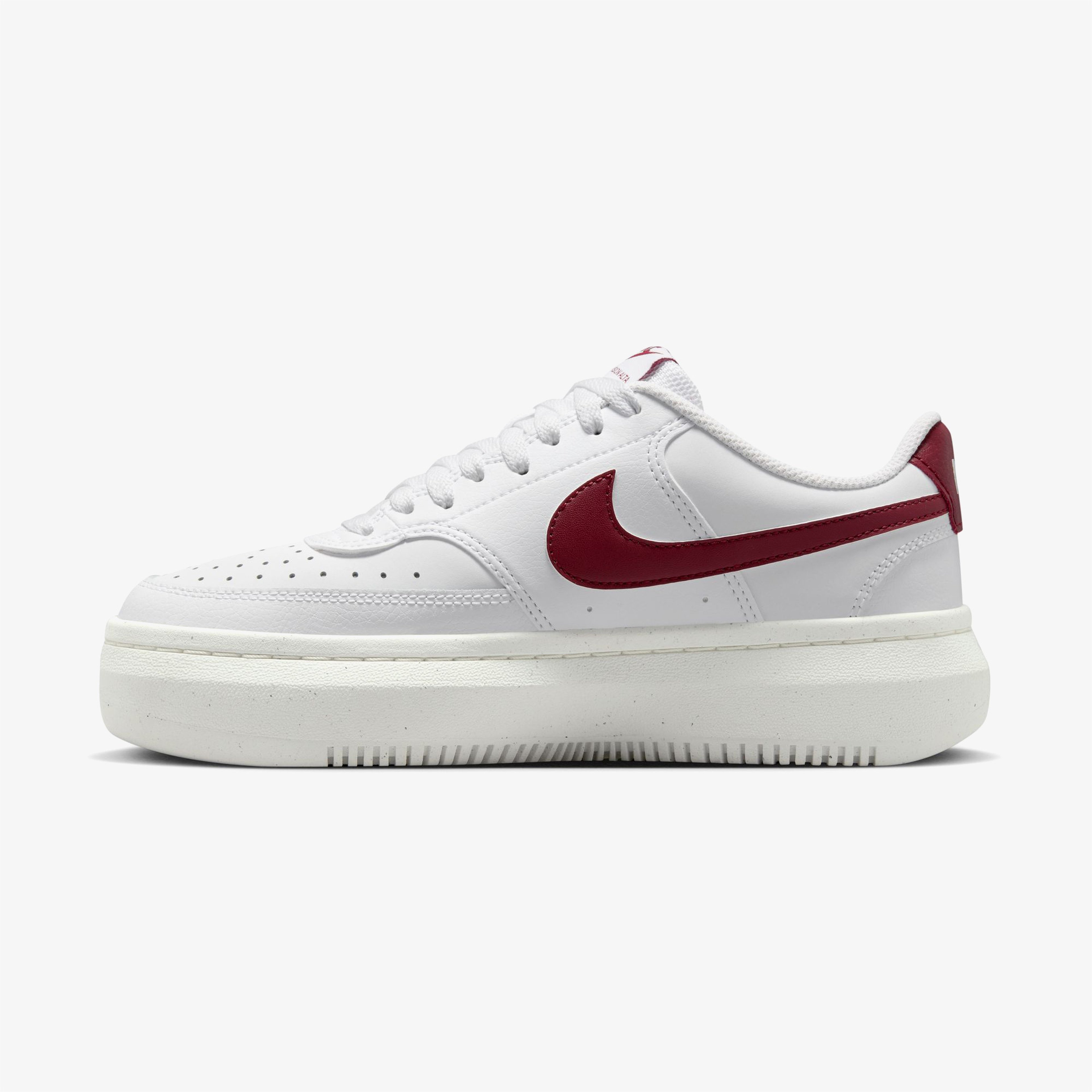 Nike Court Vision Alta Kadın Beyaz Spor Ayakkabı