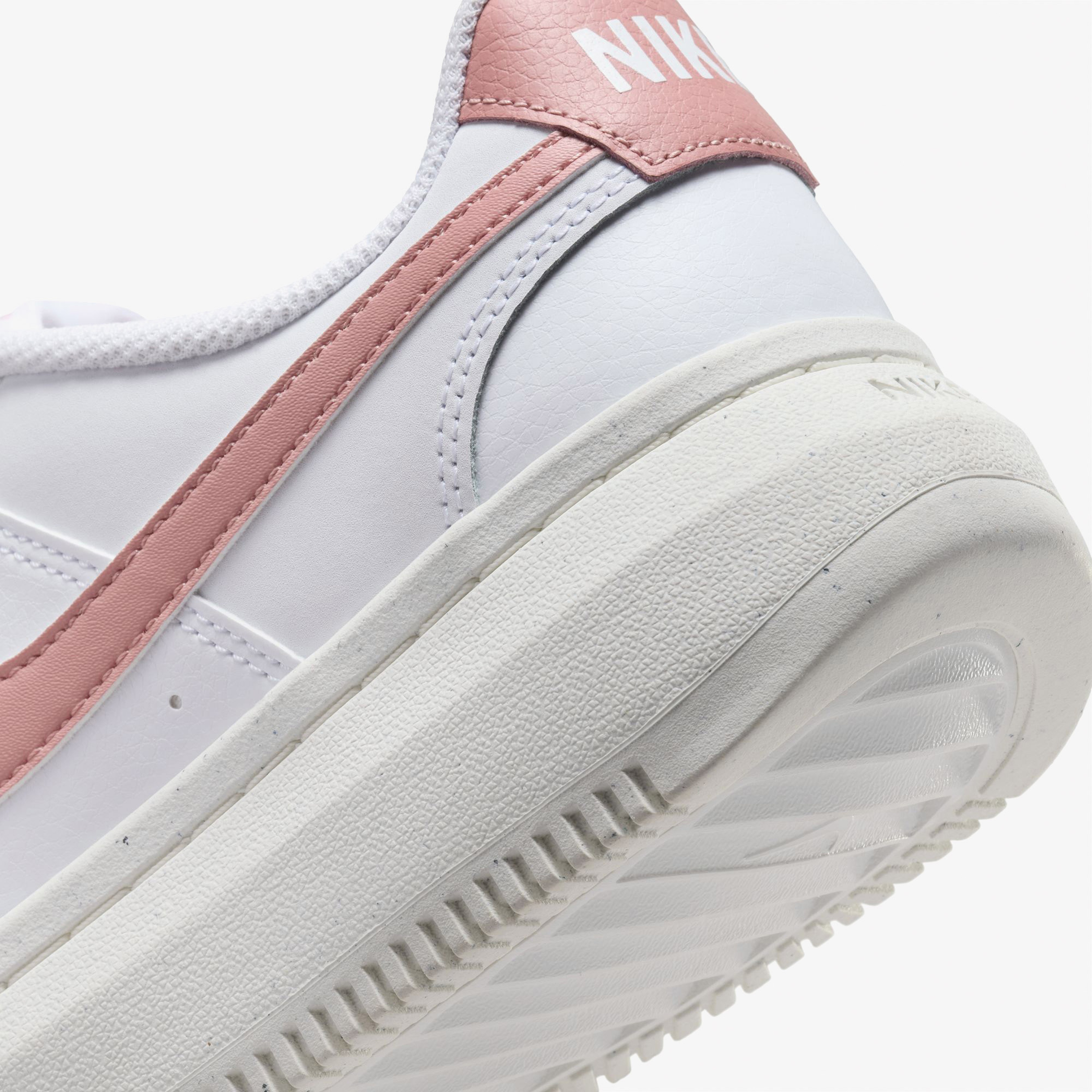 Nike Court Vision Alta Kadın Beyaz Sneaker