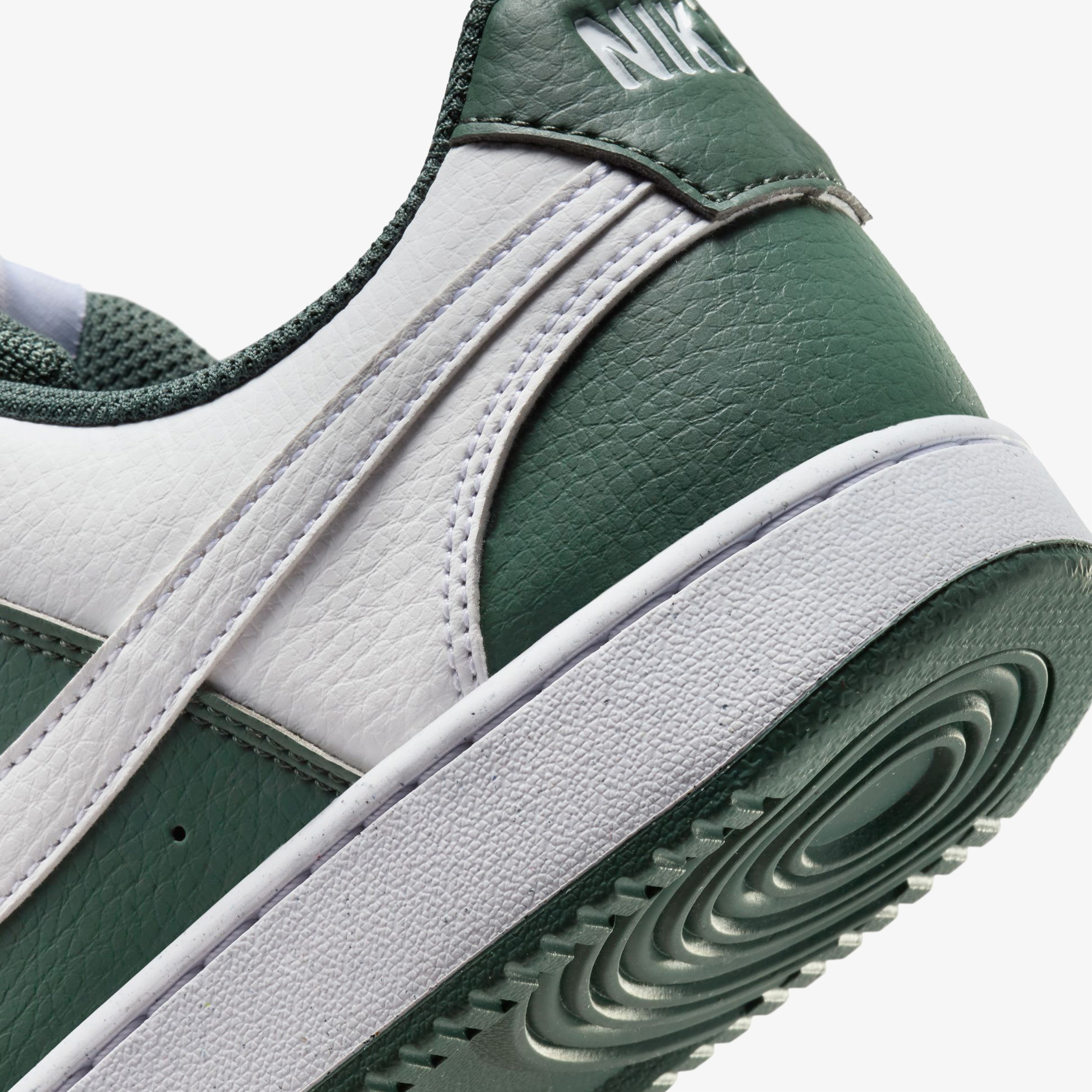 Nike Court Vision Low NN Kadın Yeşil Spor Ayakkabı