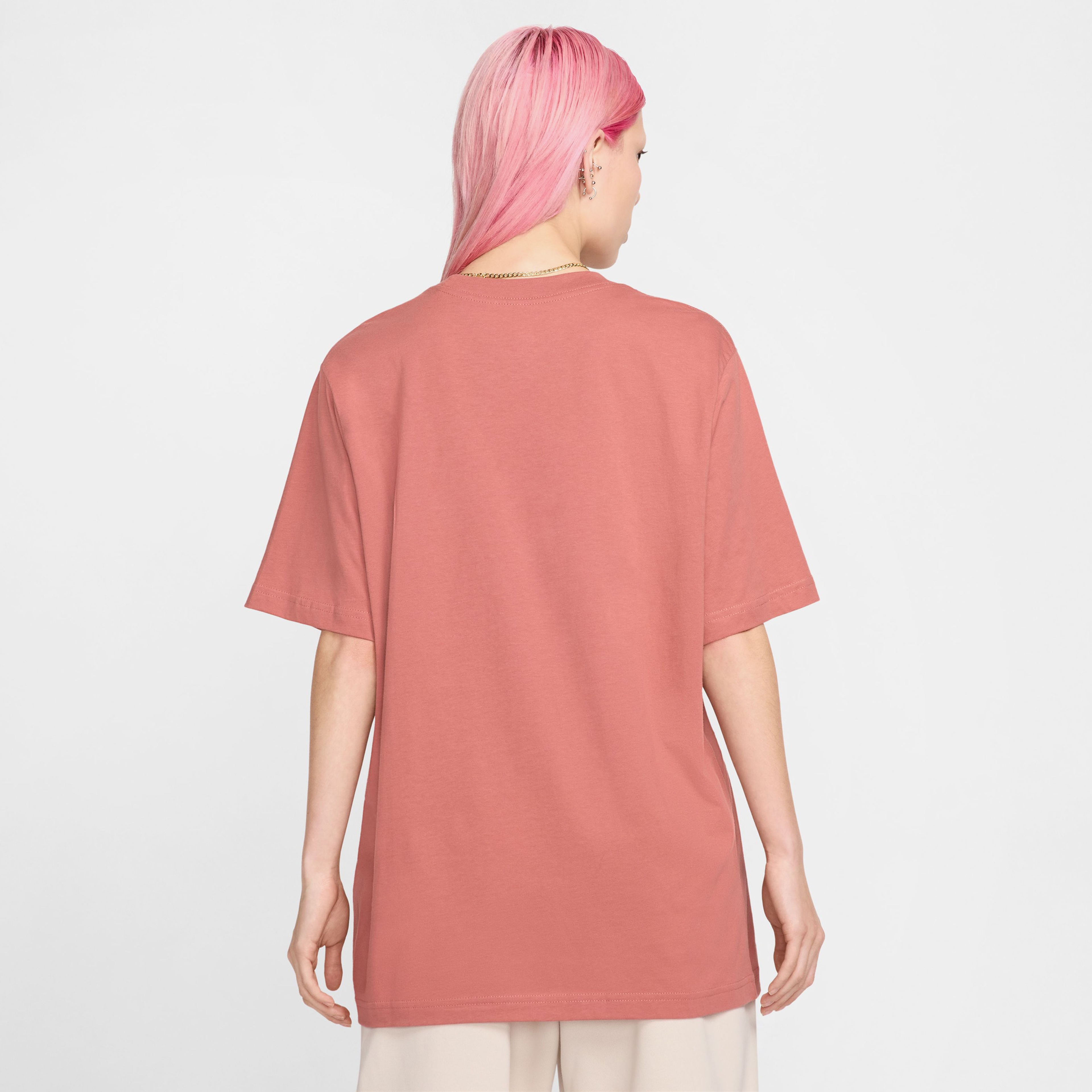 Nike Sportswear Essential Kadın Pembe T-Shirt