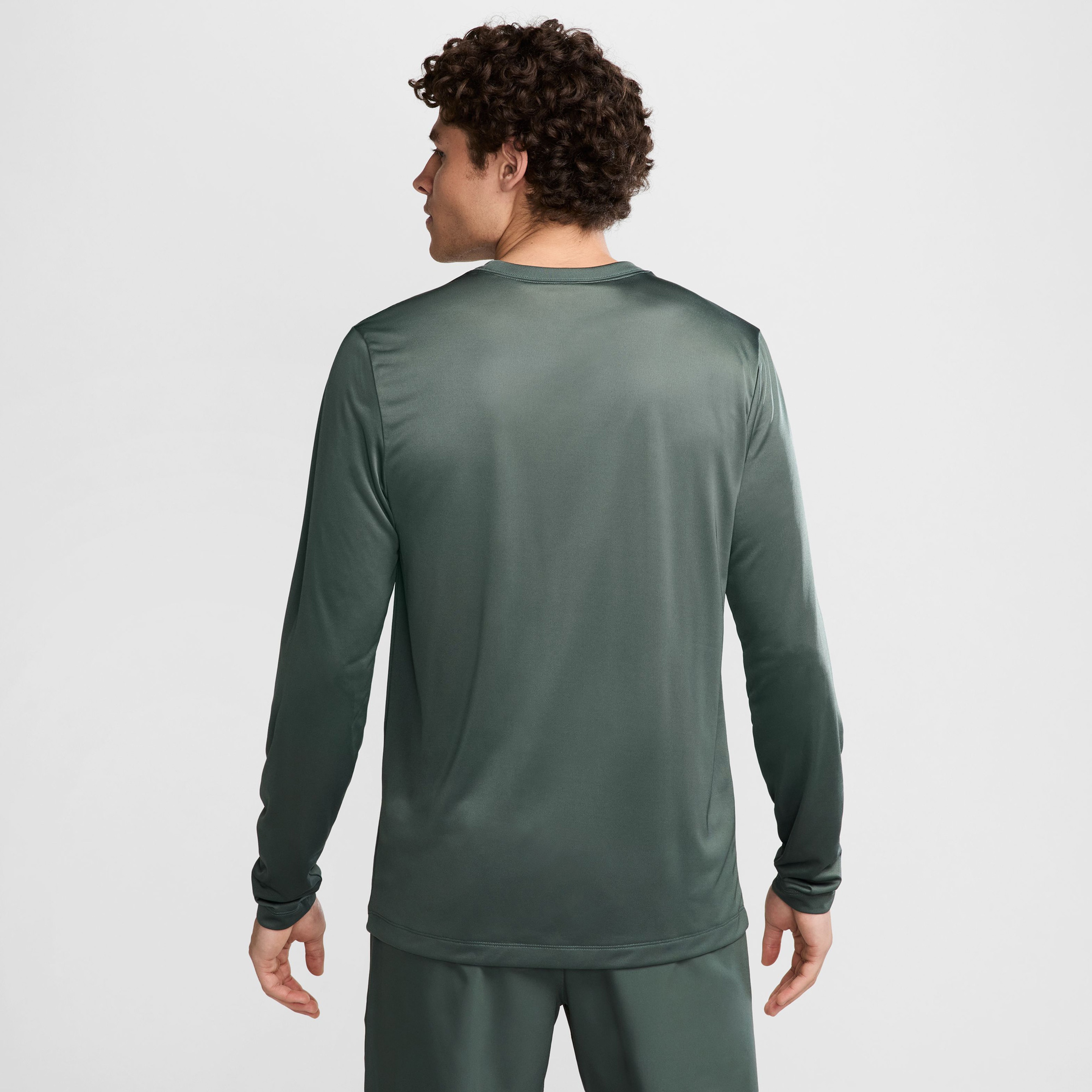 Nike Dri-Fit Legend Erkek Yeşil Uzun Kollu T-Shirt