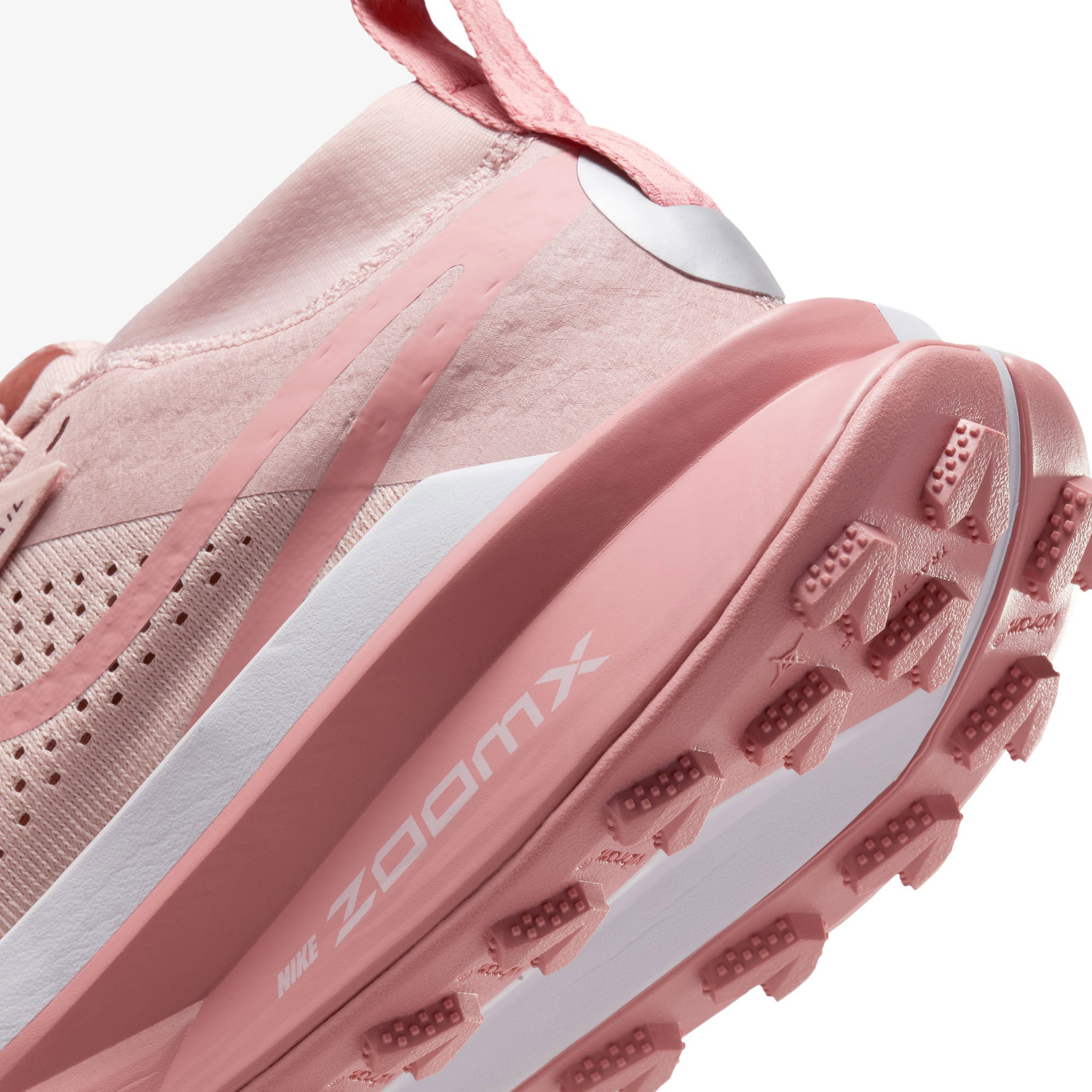 Nike ZoomX Zegama 2 Kadın Pembe Koşu Ayakkabısı