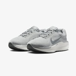 Nike Winflo 11 Kadın Gri Koşu Ayakkabısı