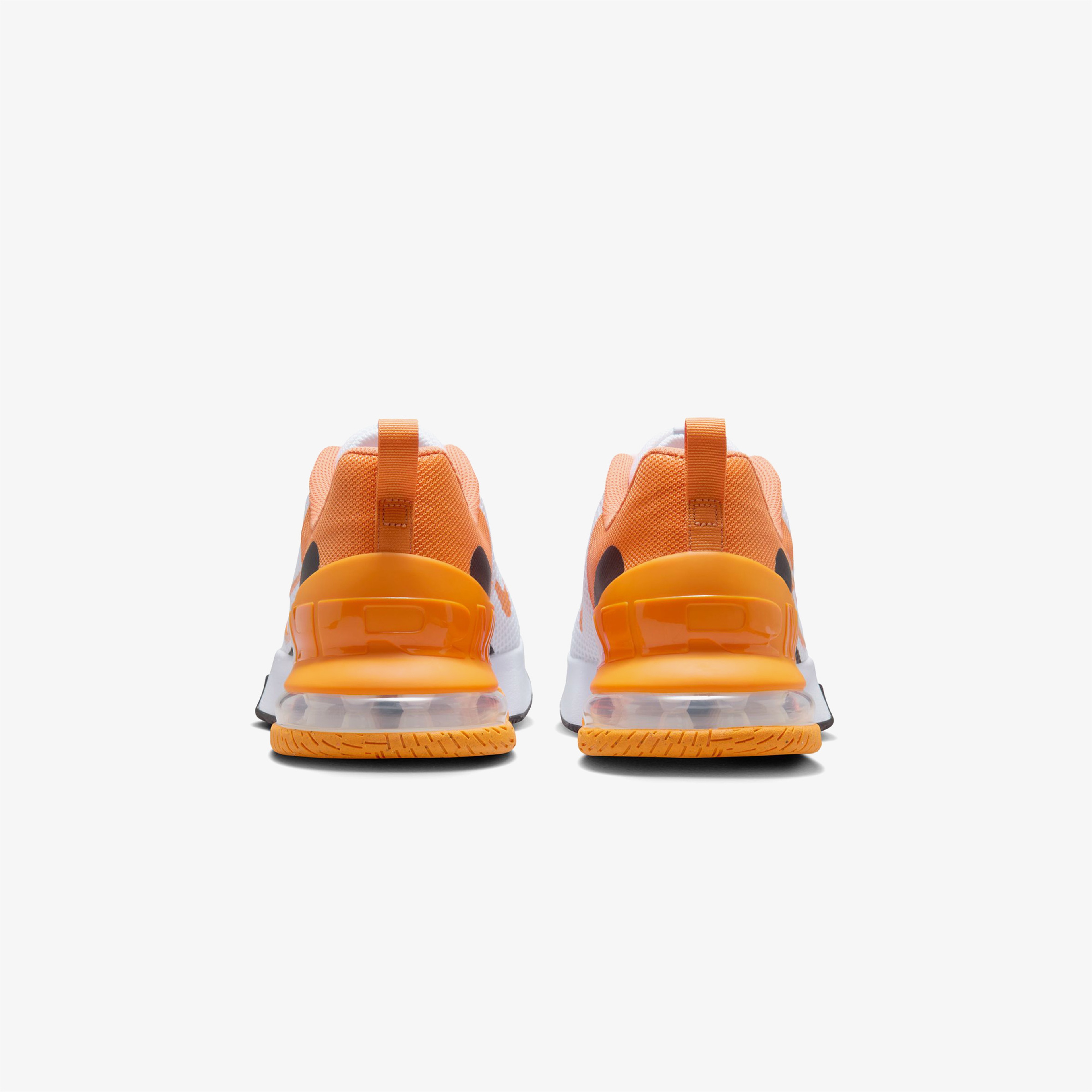 Nike Air Max Alpha Trainer 6 Erkek Beyaz Antrenman Ayakkabısı