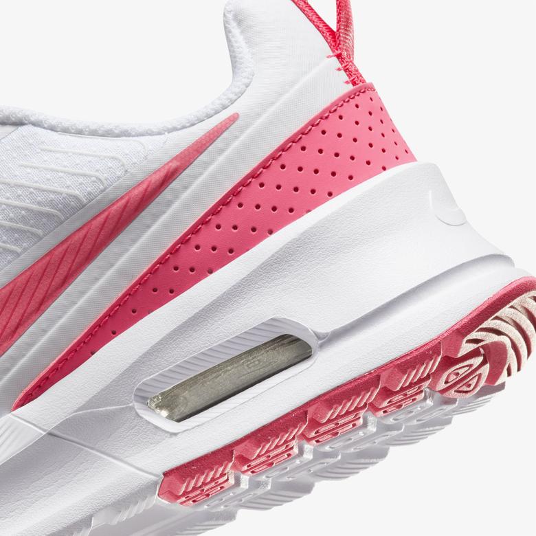 Nike Air Max Nuaxis Kadın Beyaz Günlük Sneaker