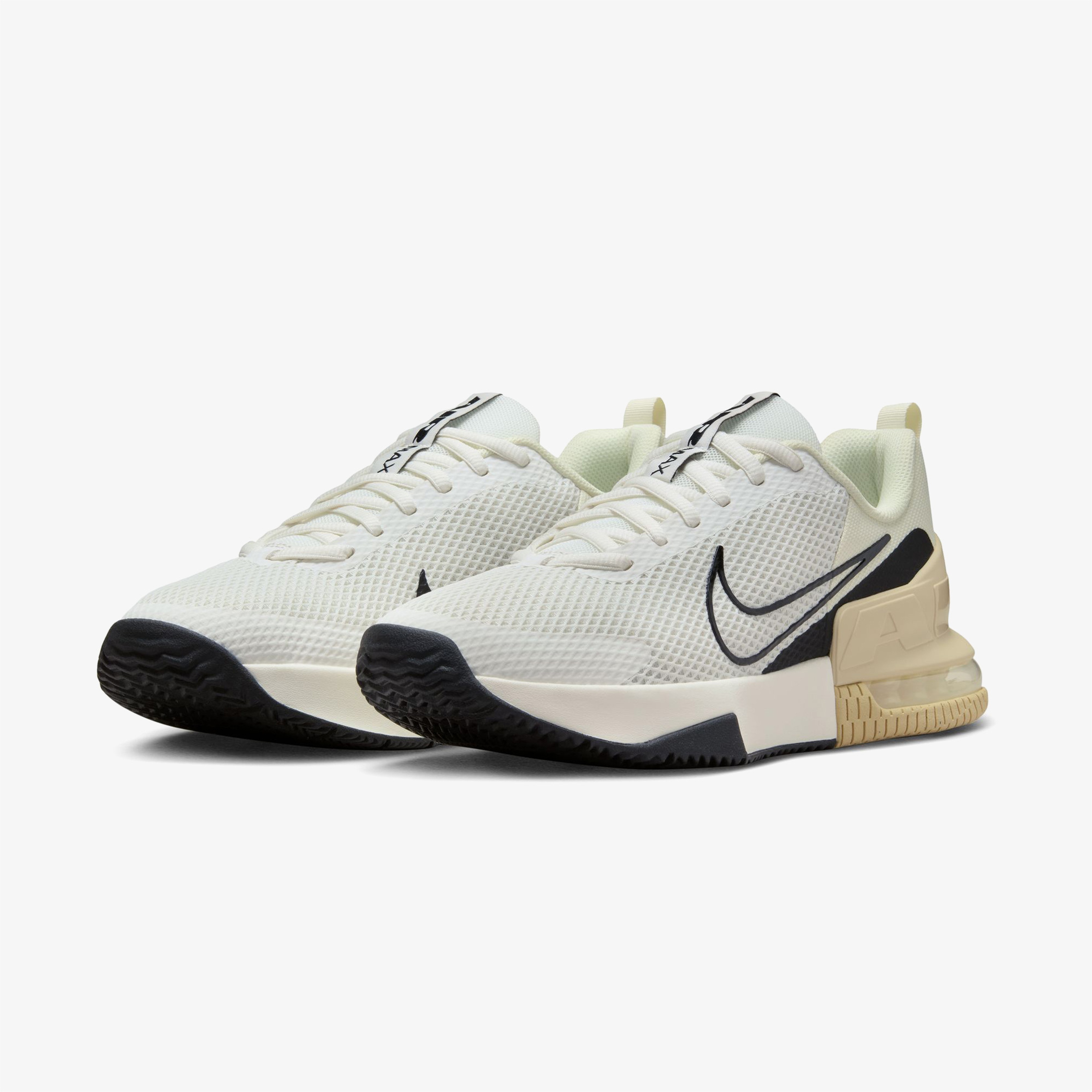 Nike Air Max Alpha Trainer 6 Erkek Beyaz Antrenman Ayakkabısı