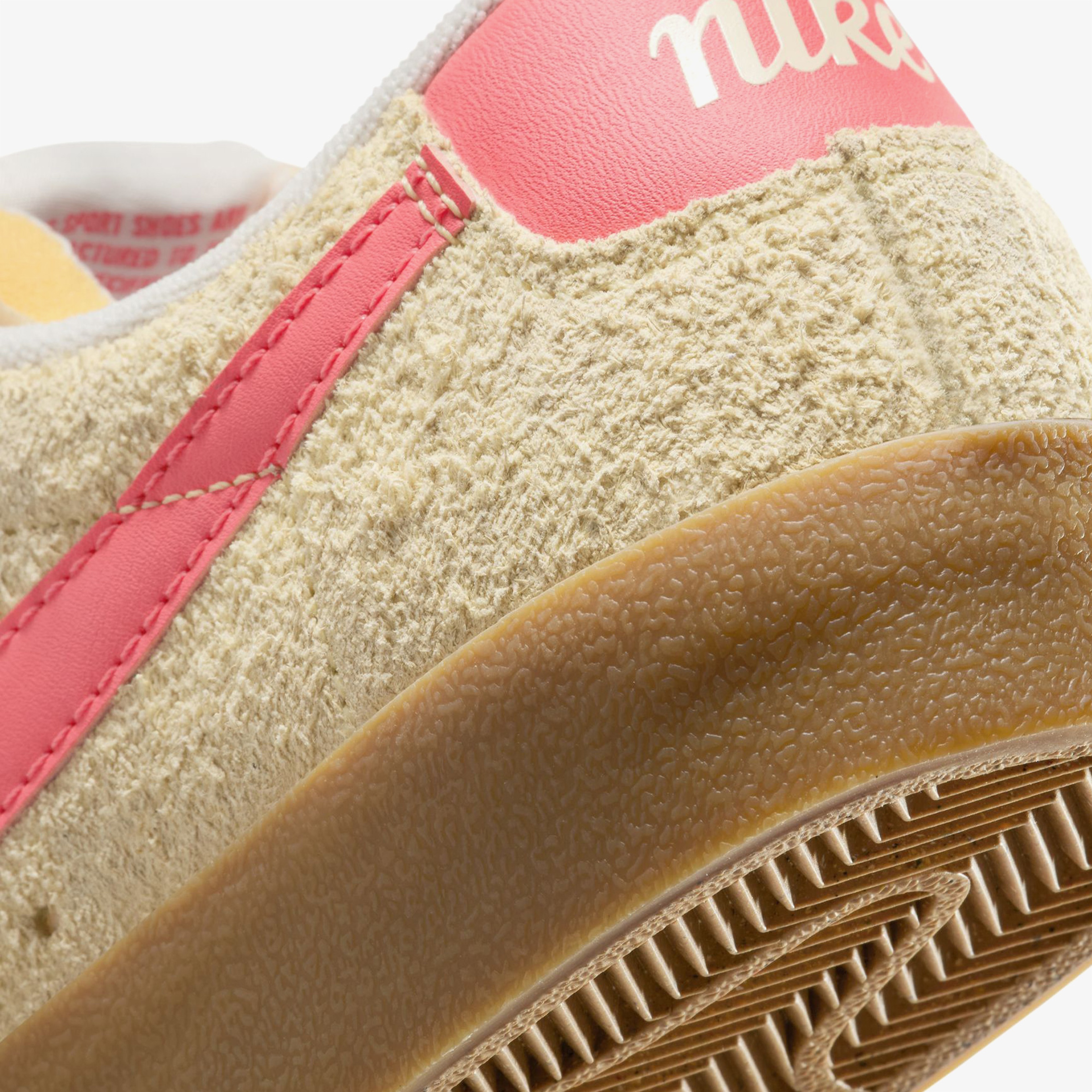 Nike Blazer Low 77 Vintage Kadın Sarı Spor Ayakkabı