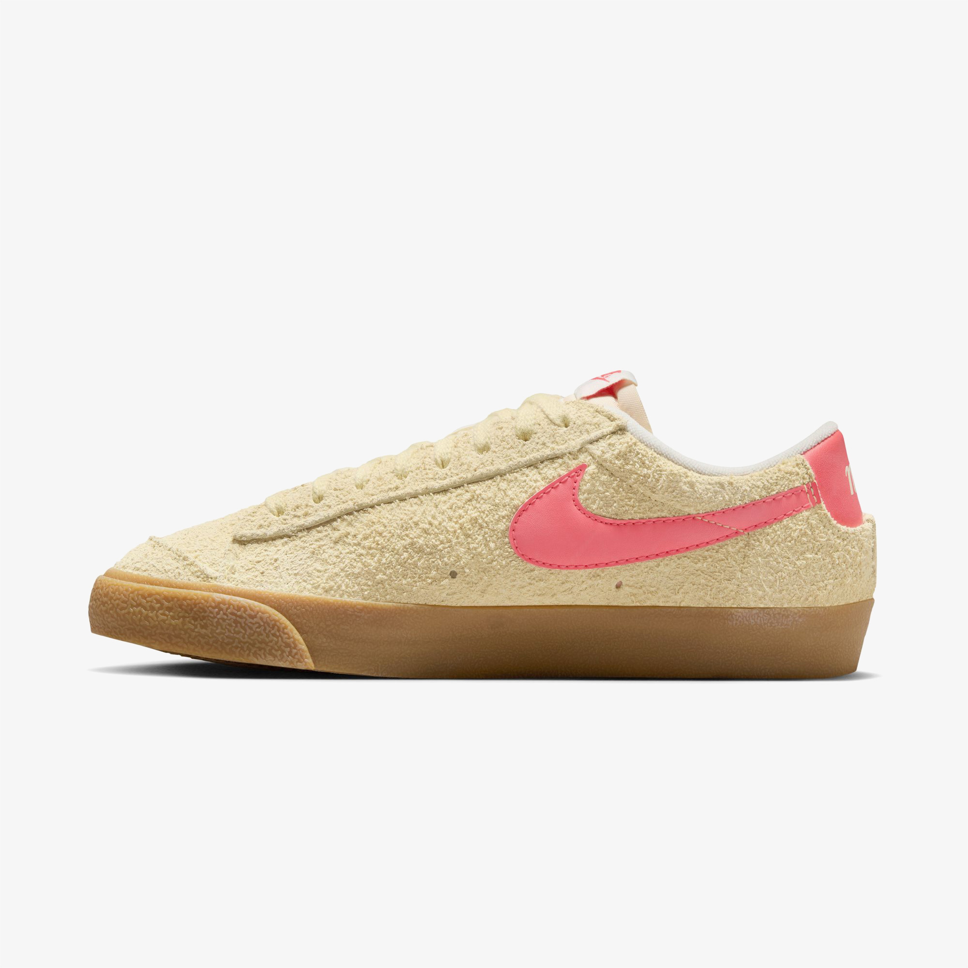 Nike Blazer Low 77 Vintage Kadın Sarı Spor Ayakkabı