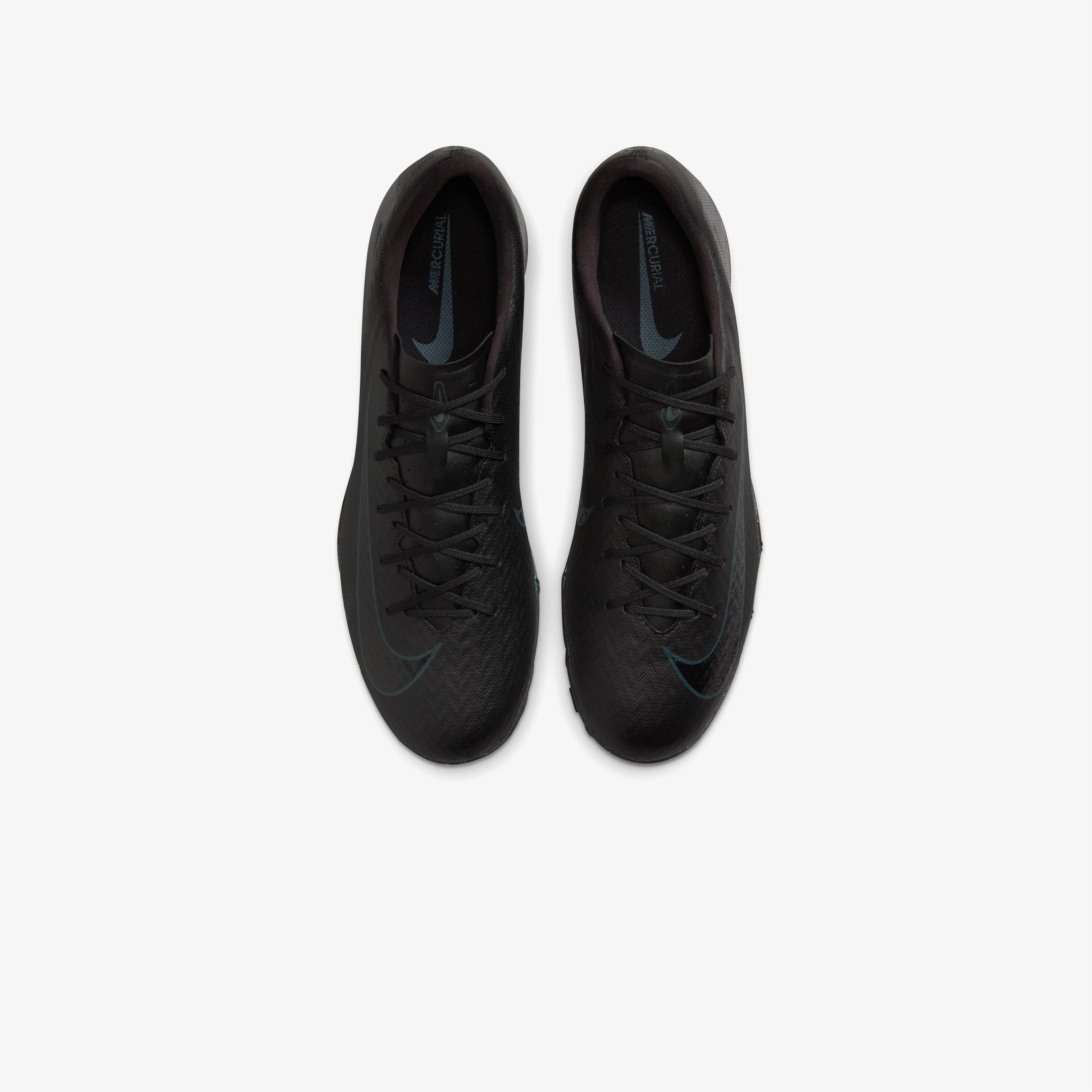 Nike Mercurial Vapor 16 Erkek Siyah Halı Saha Kramponu