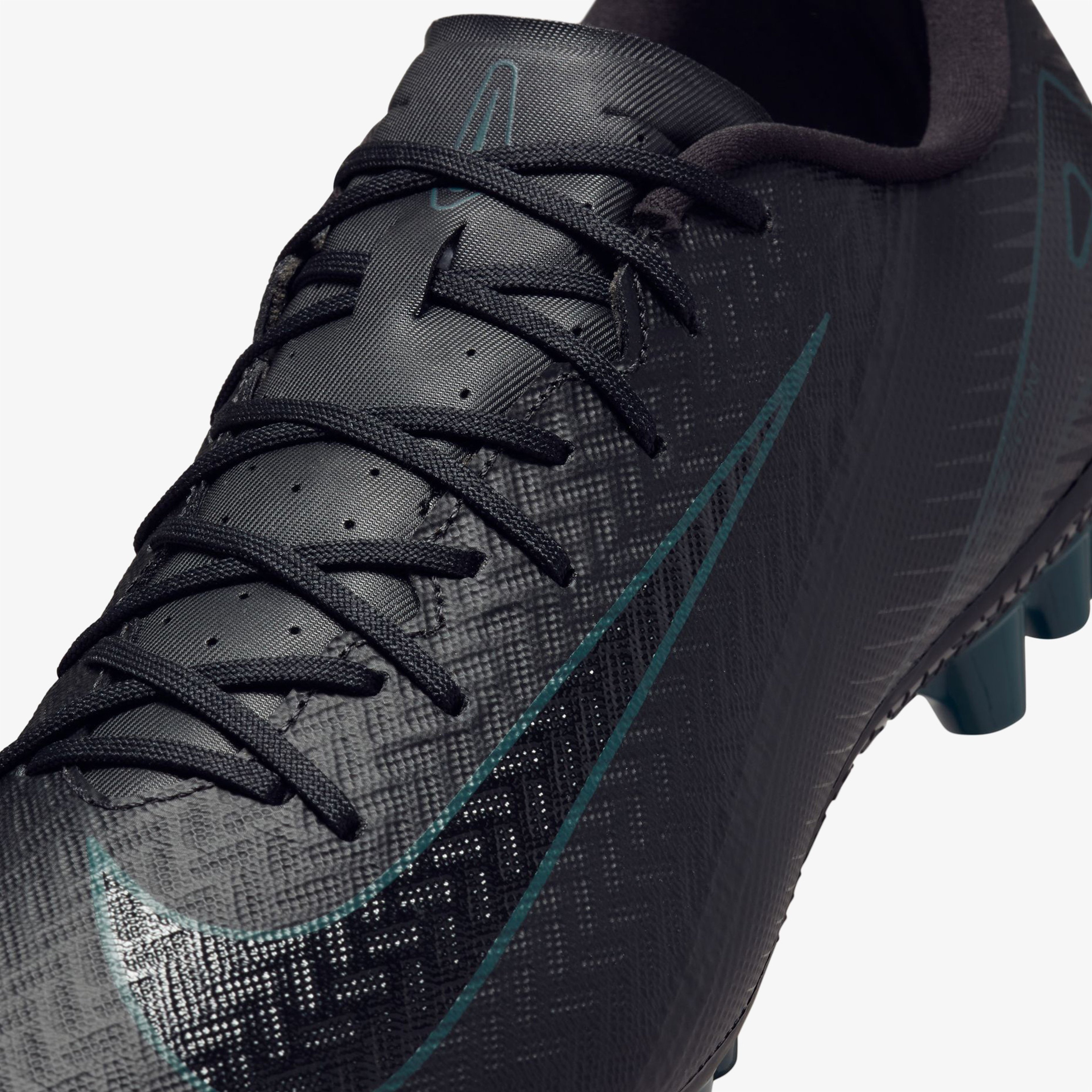 Nike Mercurial Vapor 16 Academy Erkek Siyah Çim Saha Kramponu