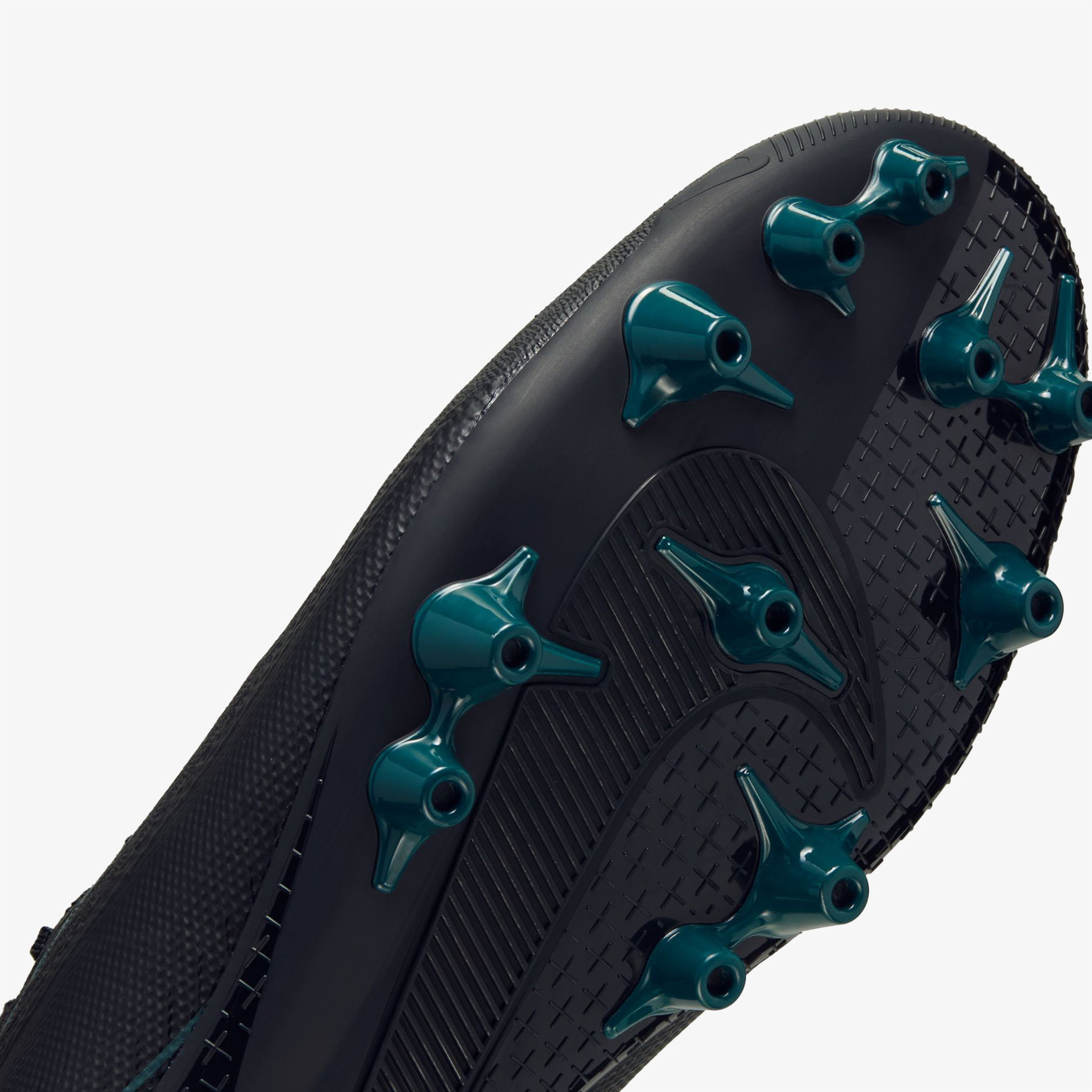 Nike Mercurial Vapor 16 Academy Erkek Siyah Çim Saha Kramponu