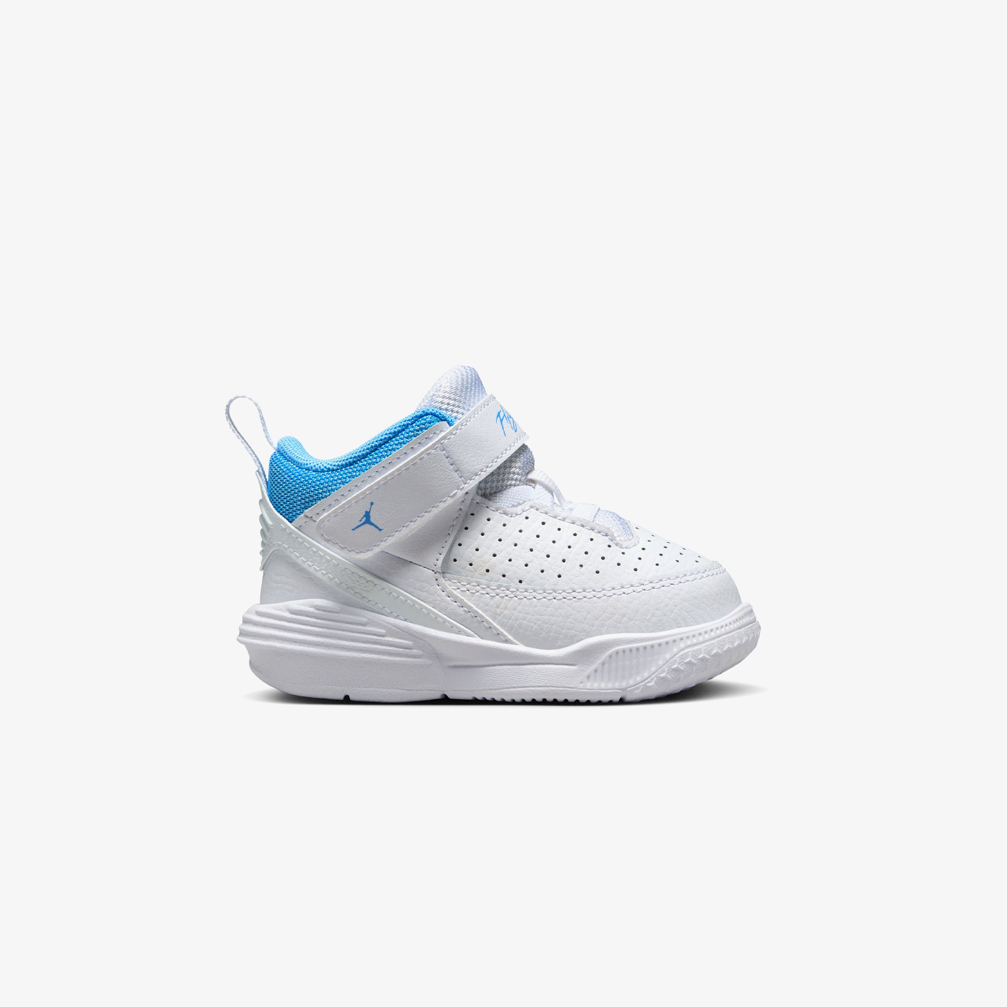 Jordan Max Aura 5 Çocuk Beyaz Spor Ayakkabı