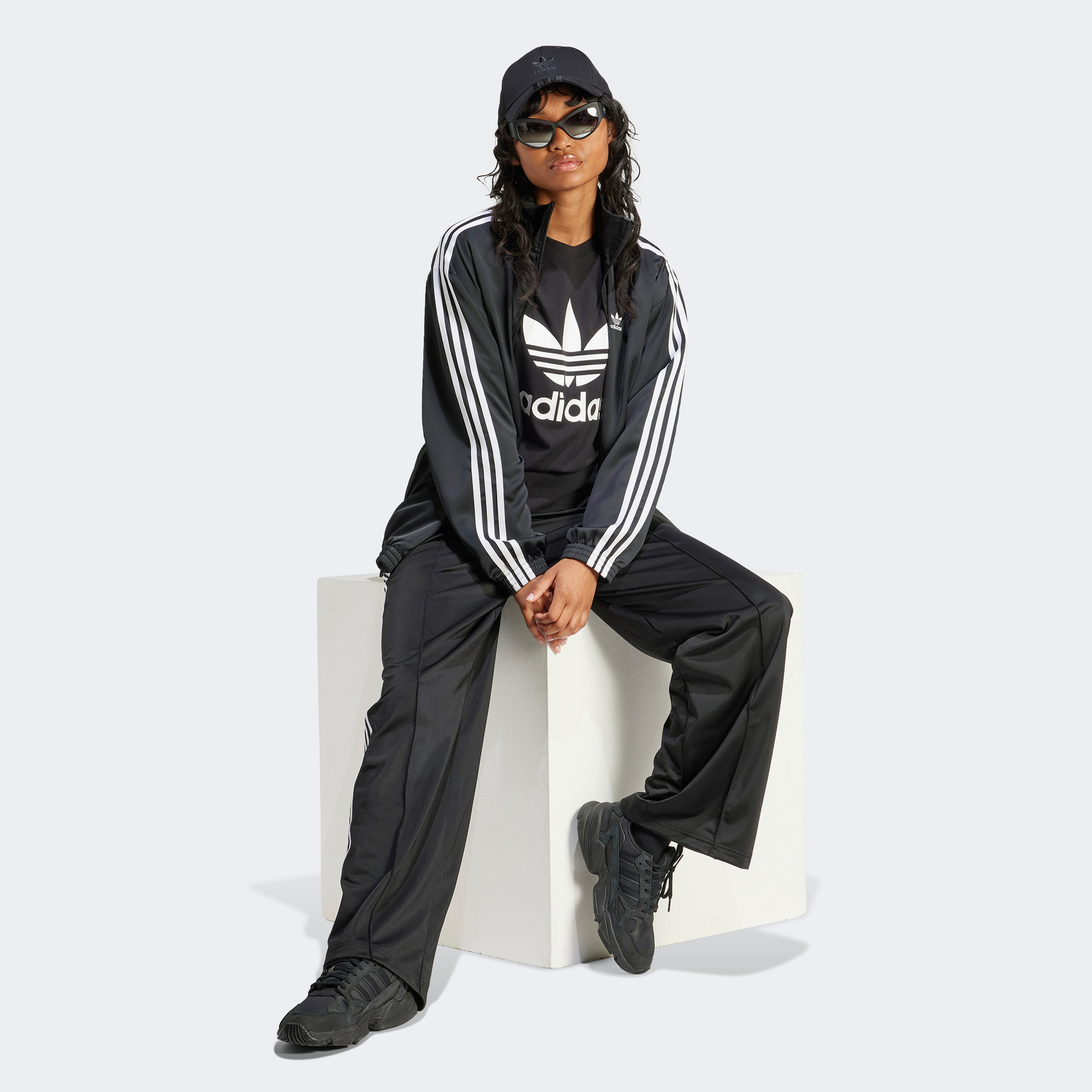 adidas Trefoil Kadın Siyah T-Shirt