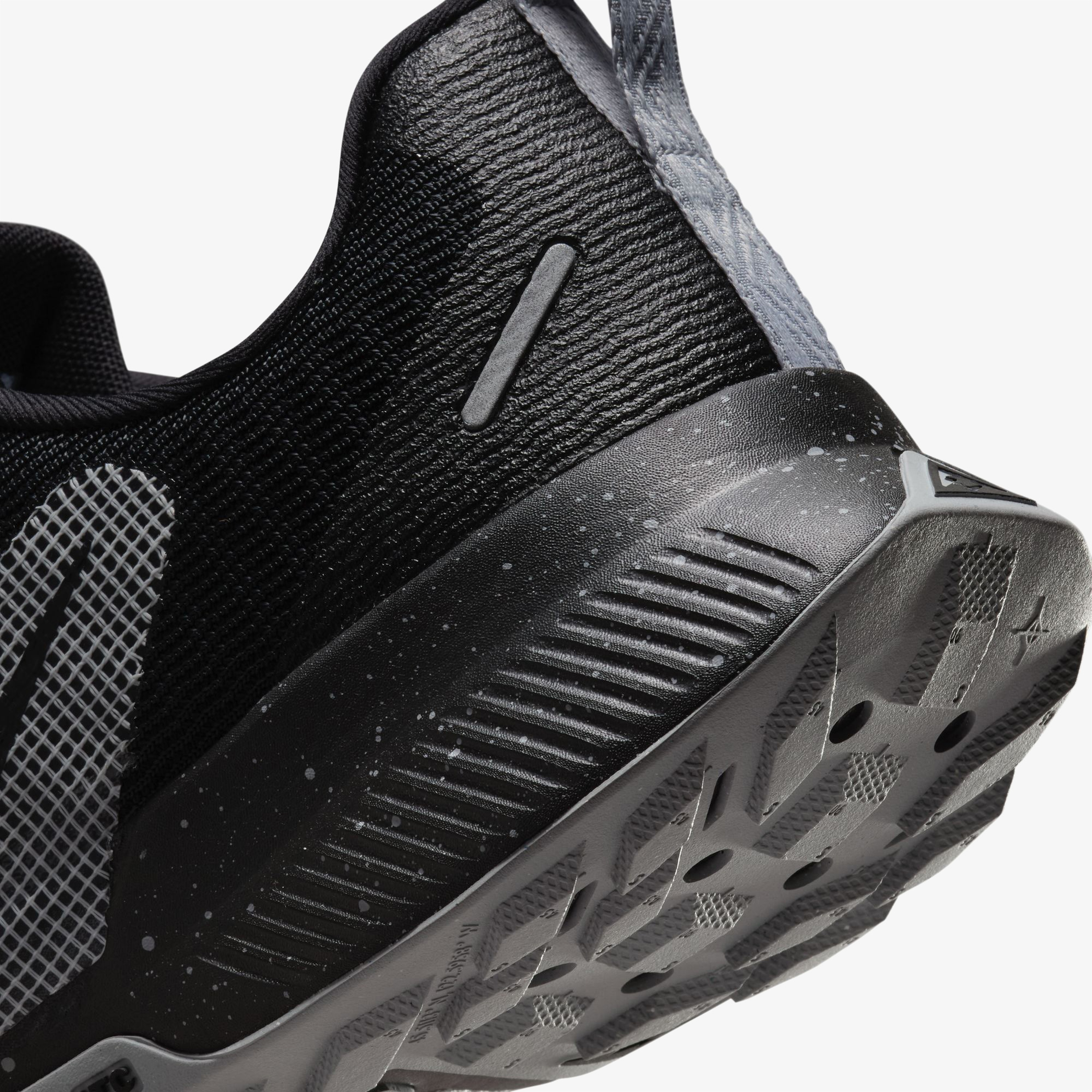 Nike Juniper Trail 3 Erkek Siyah Koşu Ayakkabısı